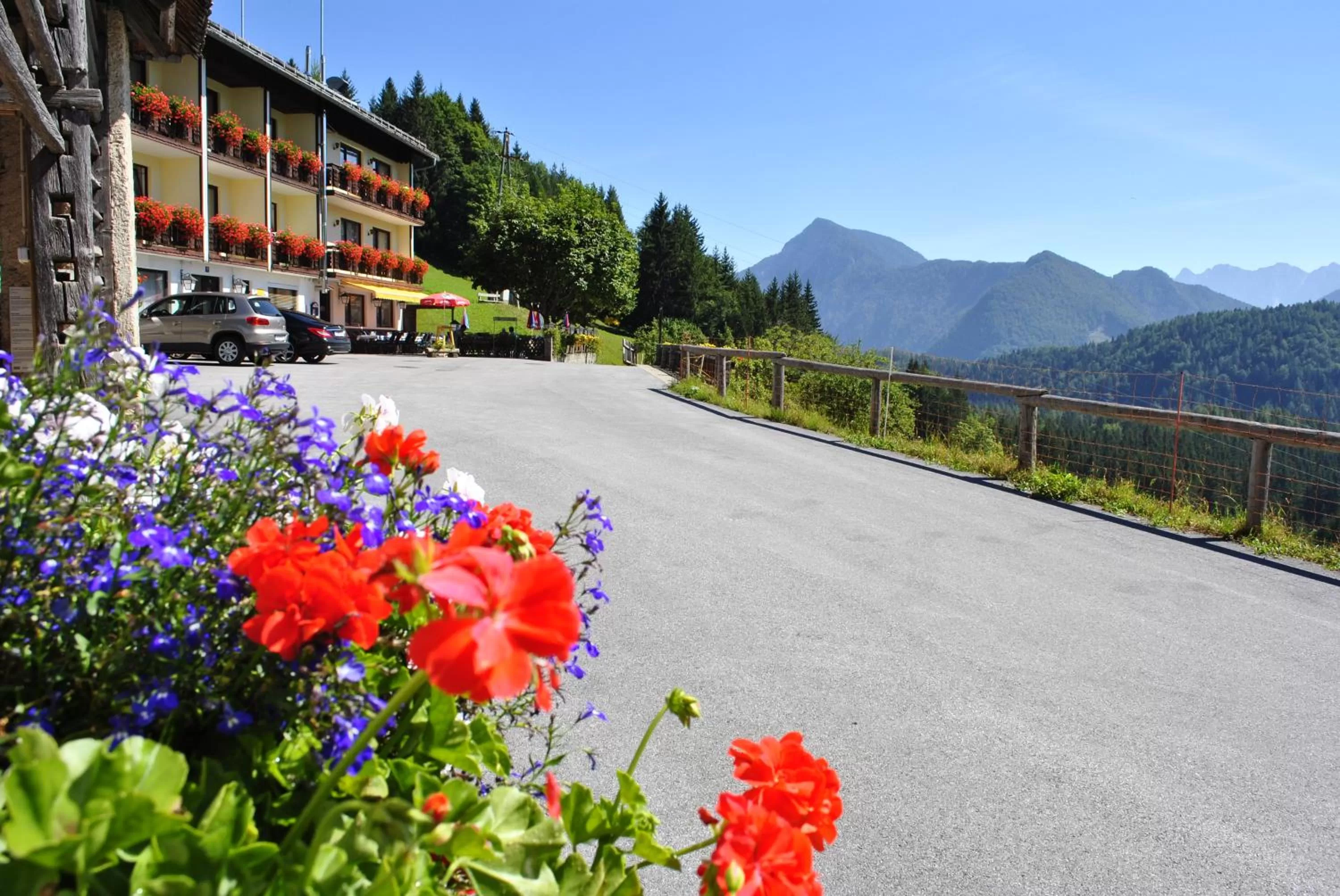 Facade/entrance in Bed&Breakfast Lausegger