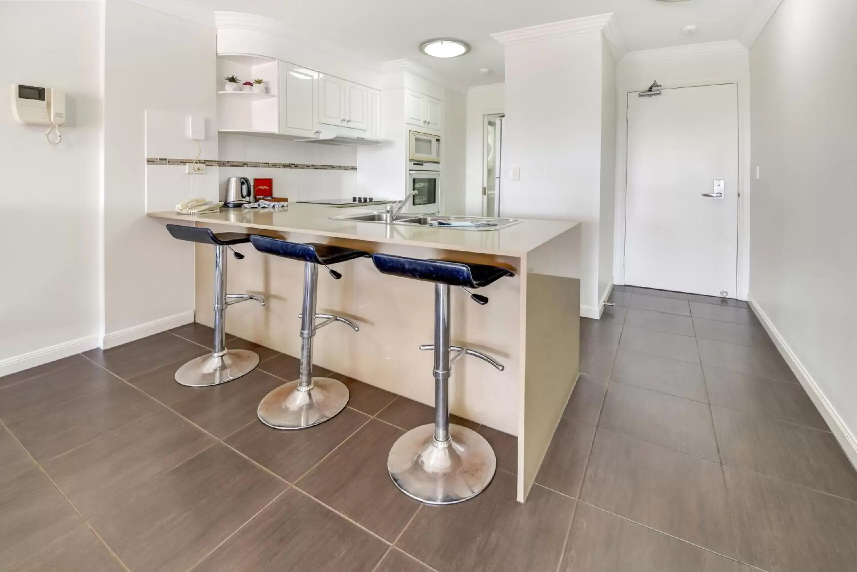 Kitchen or kitchenette, Kitchen/Kitchenette in The Phoenician Resort