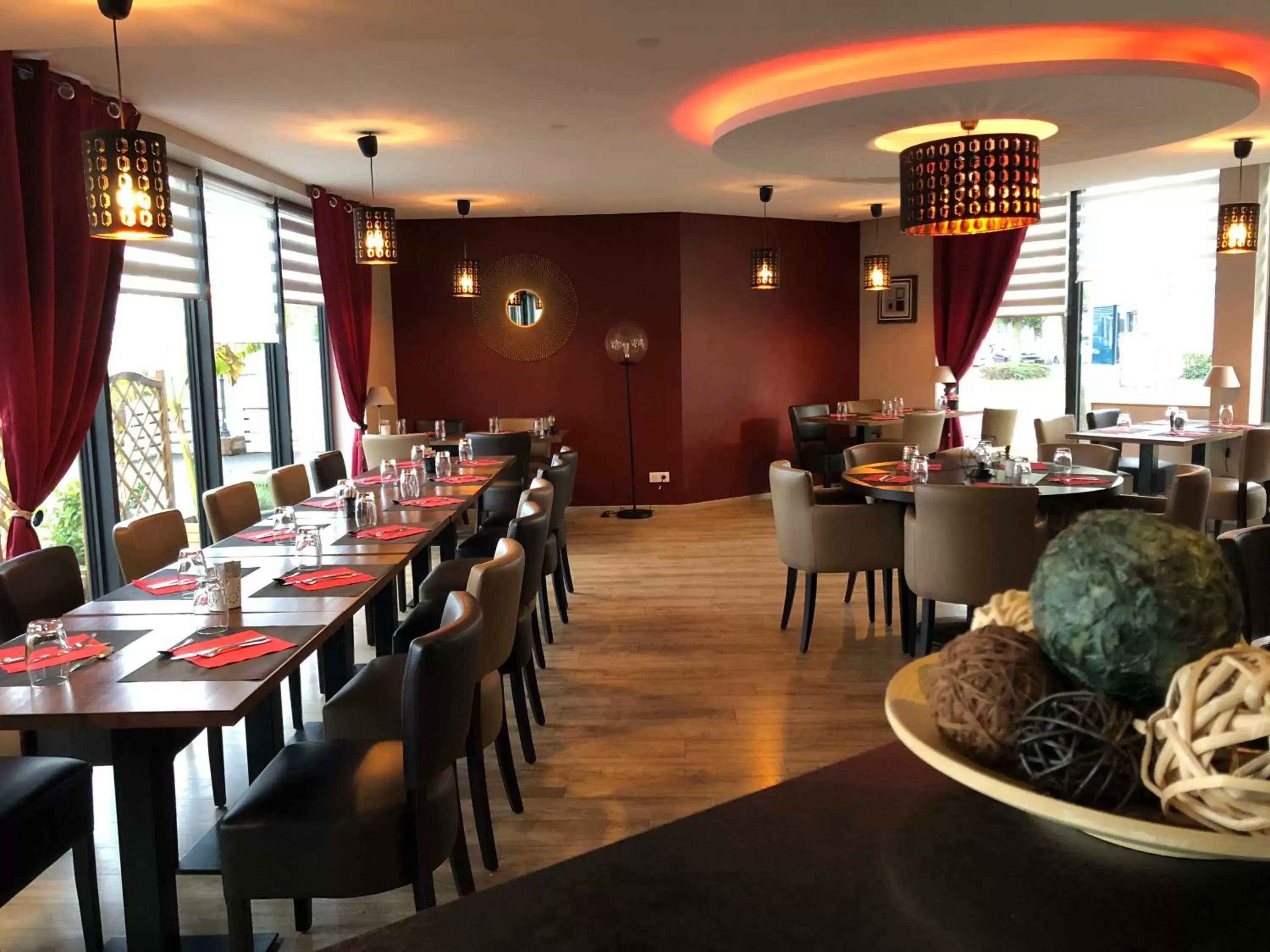 Restaurant/Places to Eat in Le Lodge Brit Hotel Strasbourg Zenith