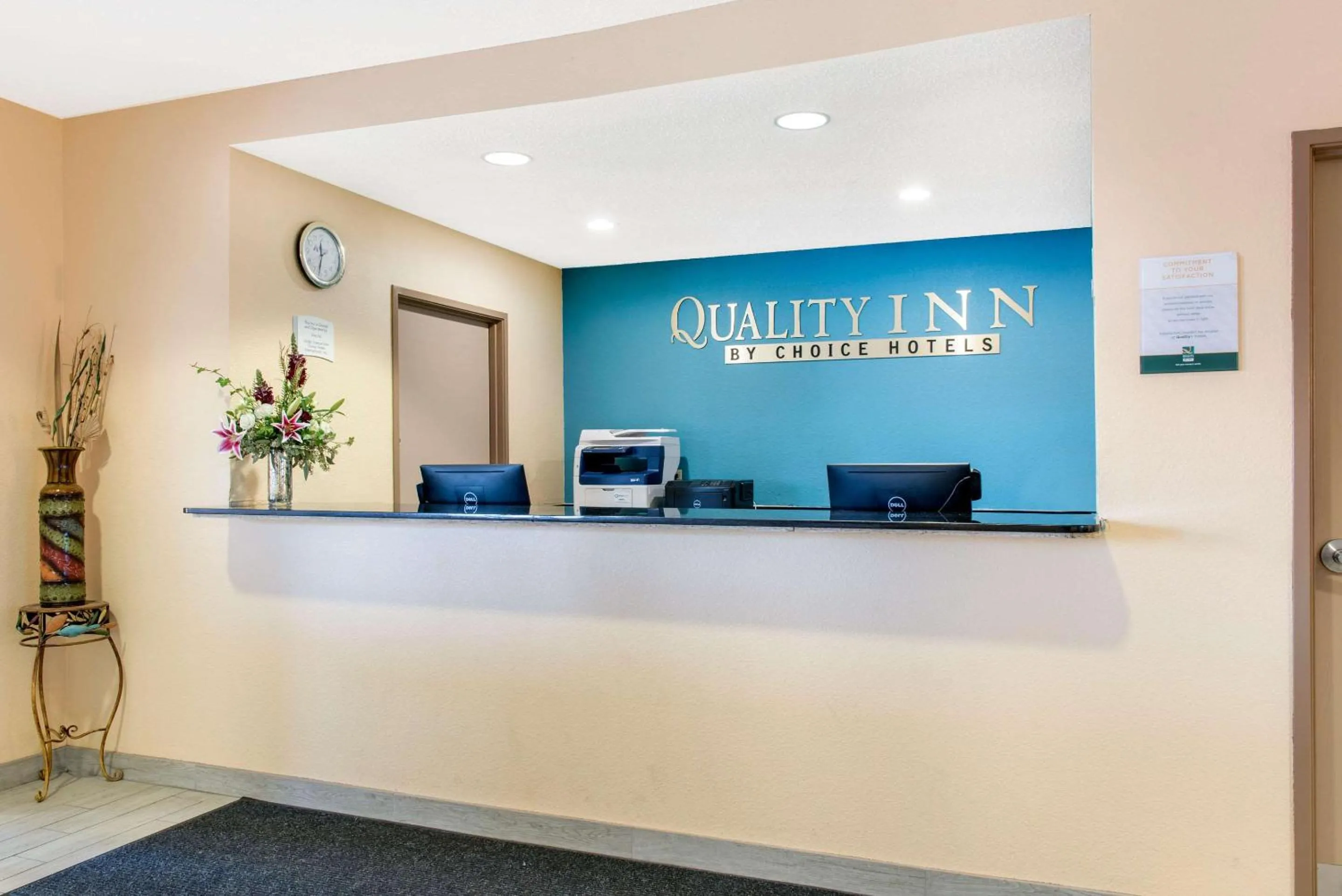 Lobby or reception in Quality Inn Noblesville-Indianapolis