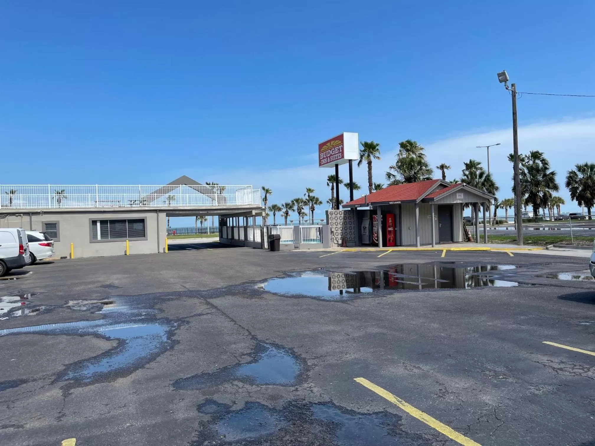 Property building in Budget Inn and Suites Corpus Christi