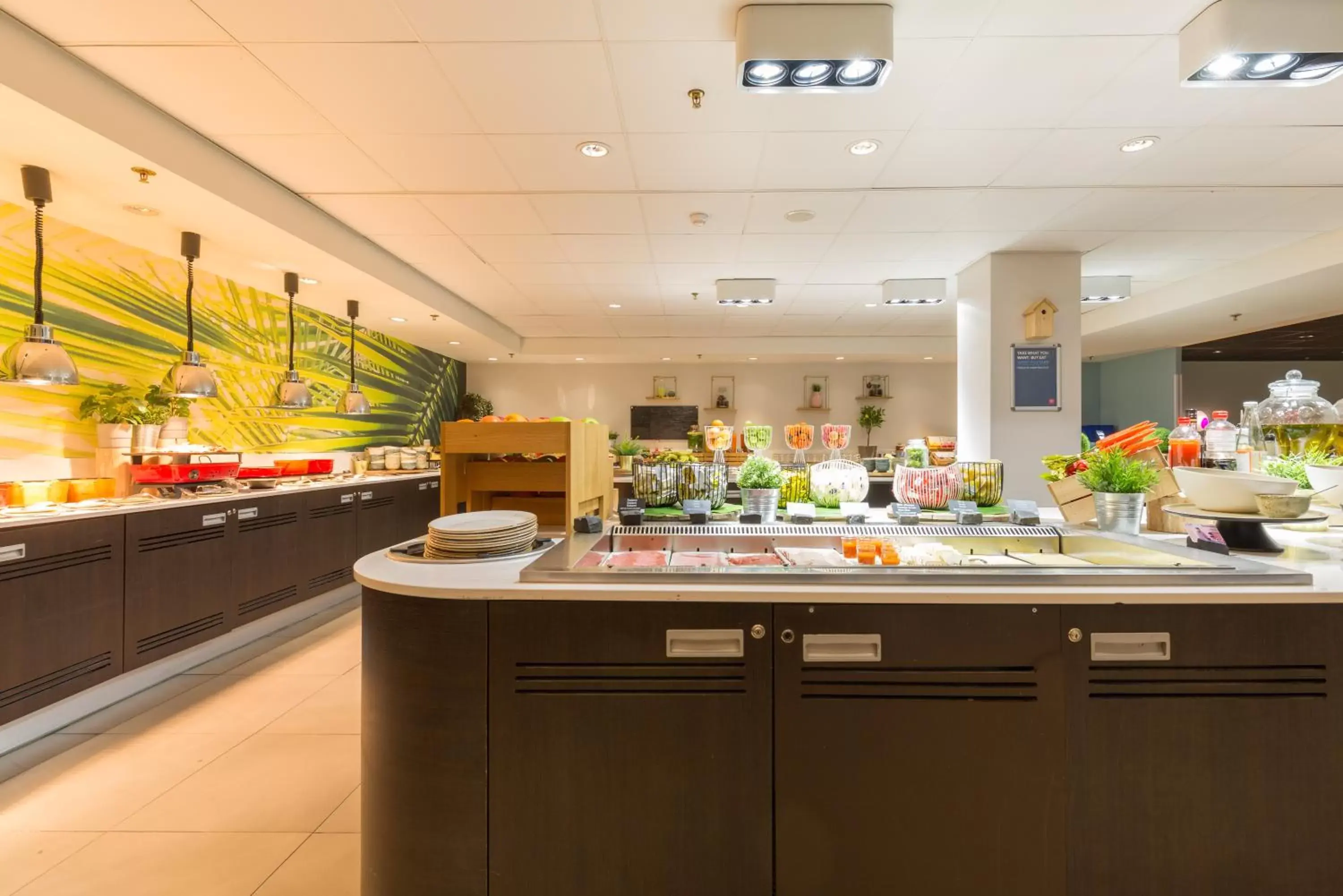 Buffet breakfast, Restaurant/Places to Eat in Thon Hotel Brussels City Centre