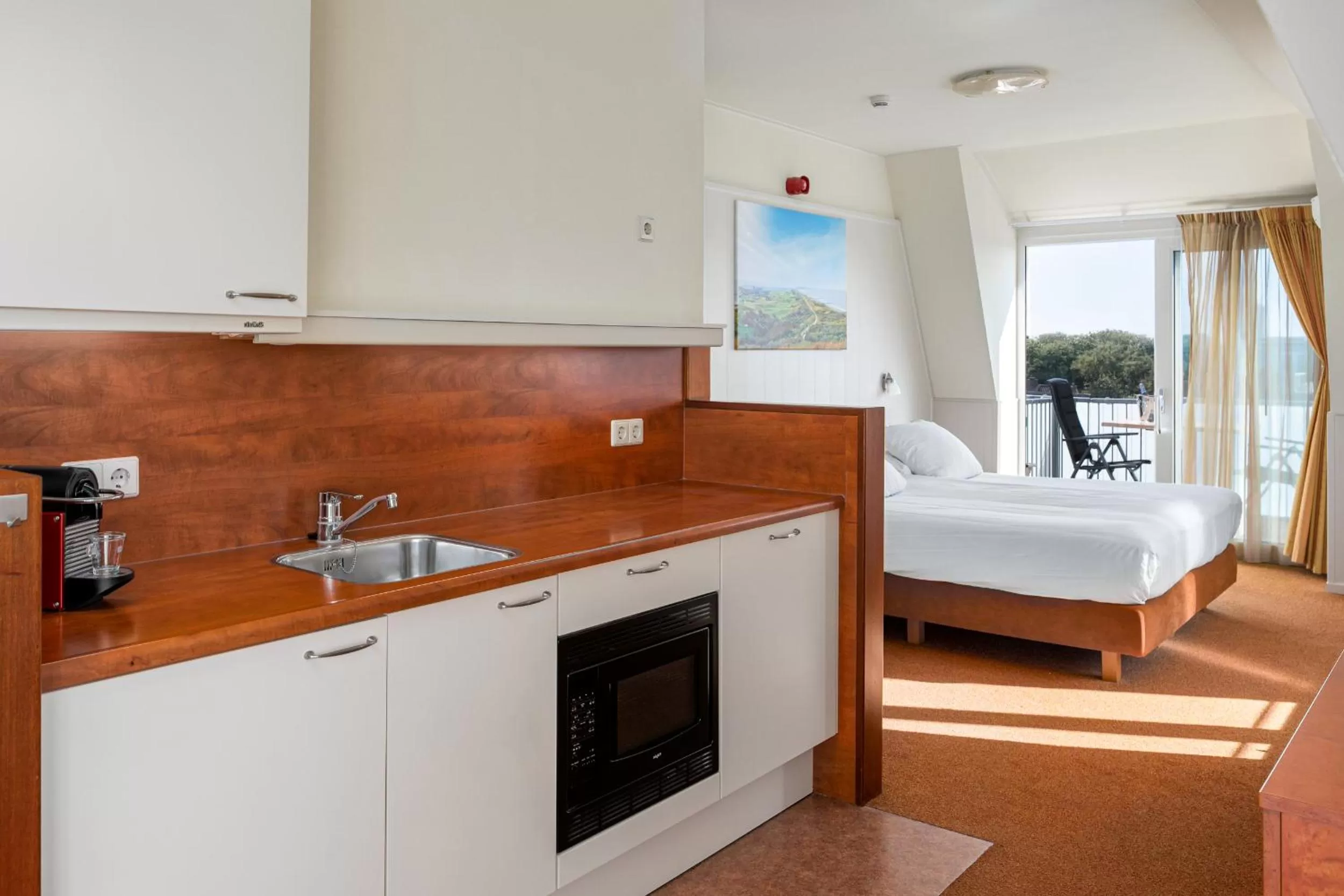 Kitchen or kitchenette, Kitchen/Kitchenette in Hotel ter Duyn