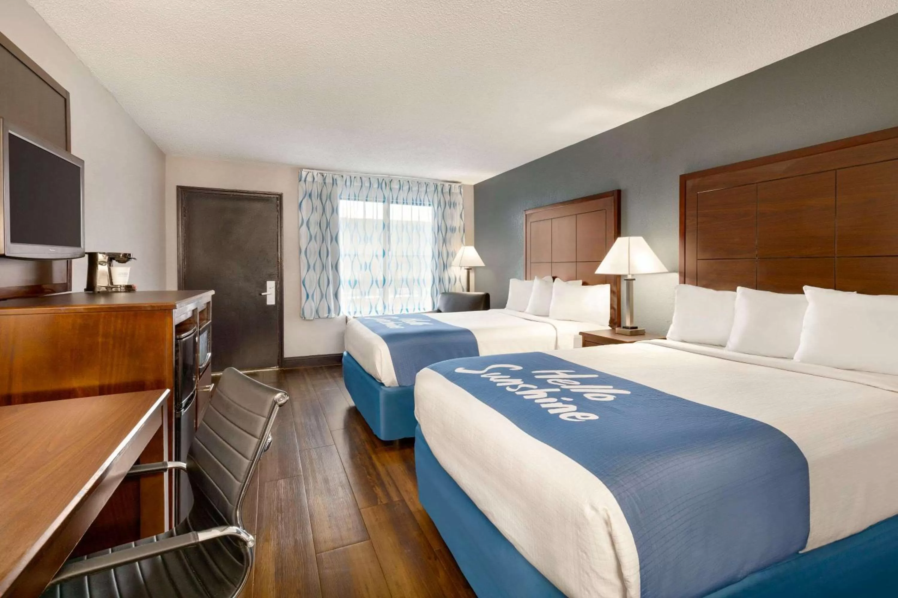 Photo of the whole room, Bed in Days Inn by Wyndham Rock Hill