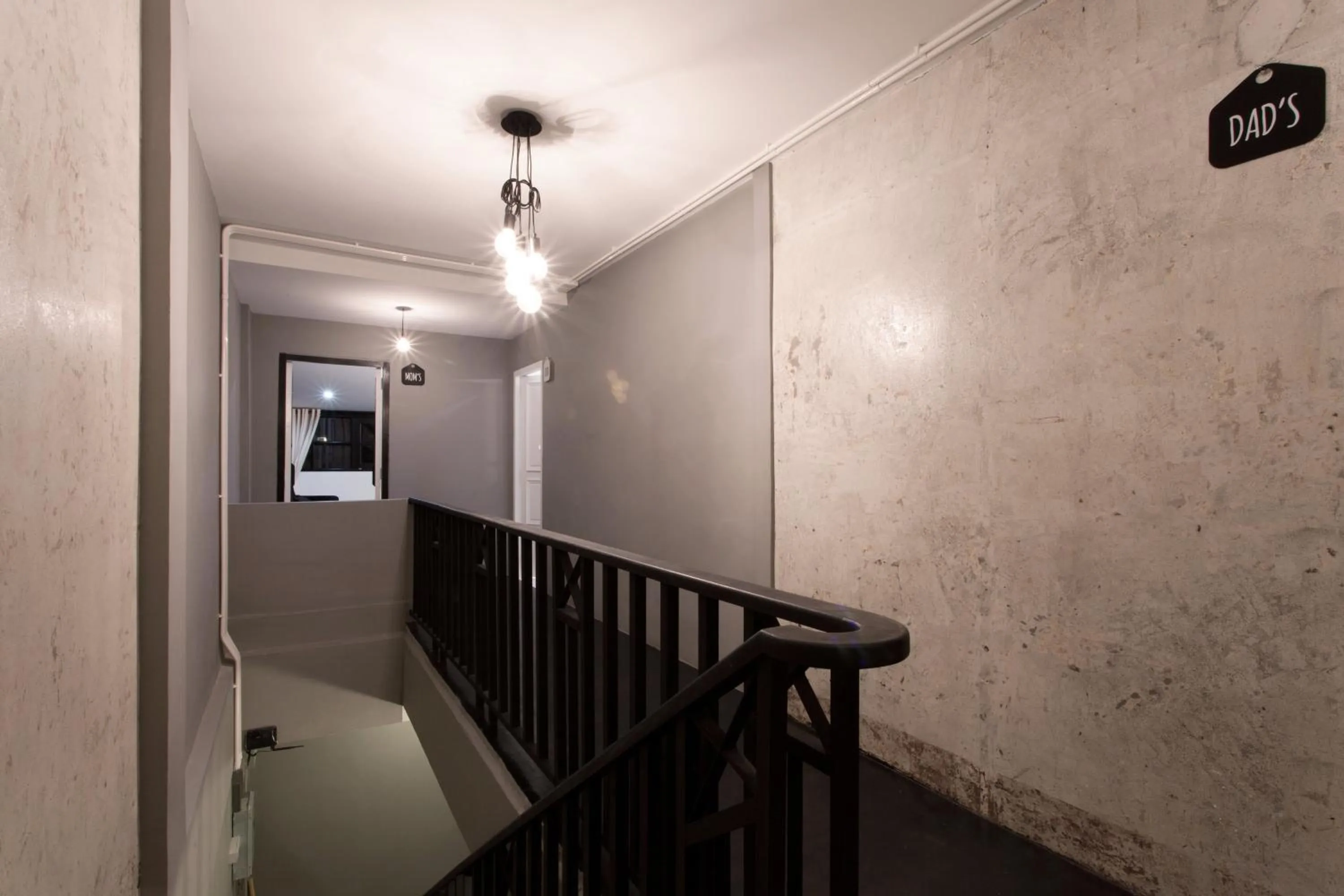 Area and facilities in Meroom