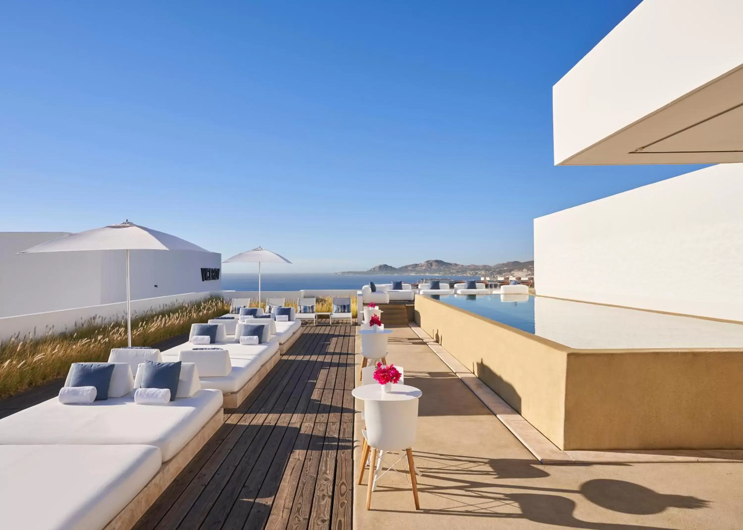 Swimming pool in Viceroy Los Cabos