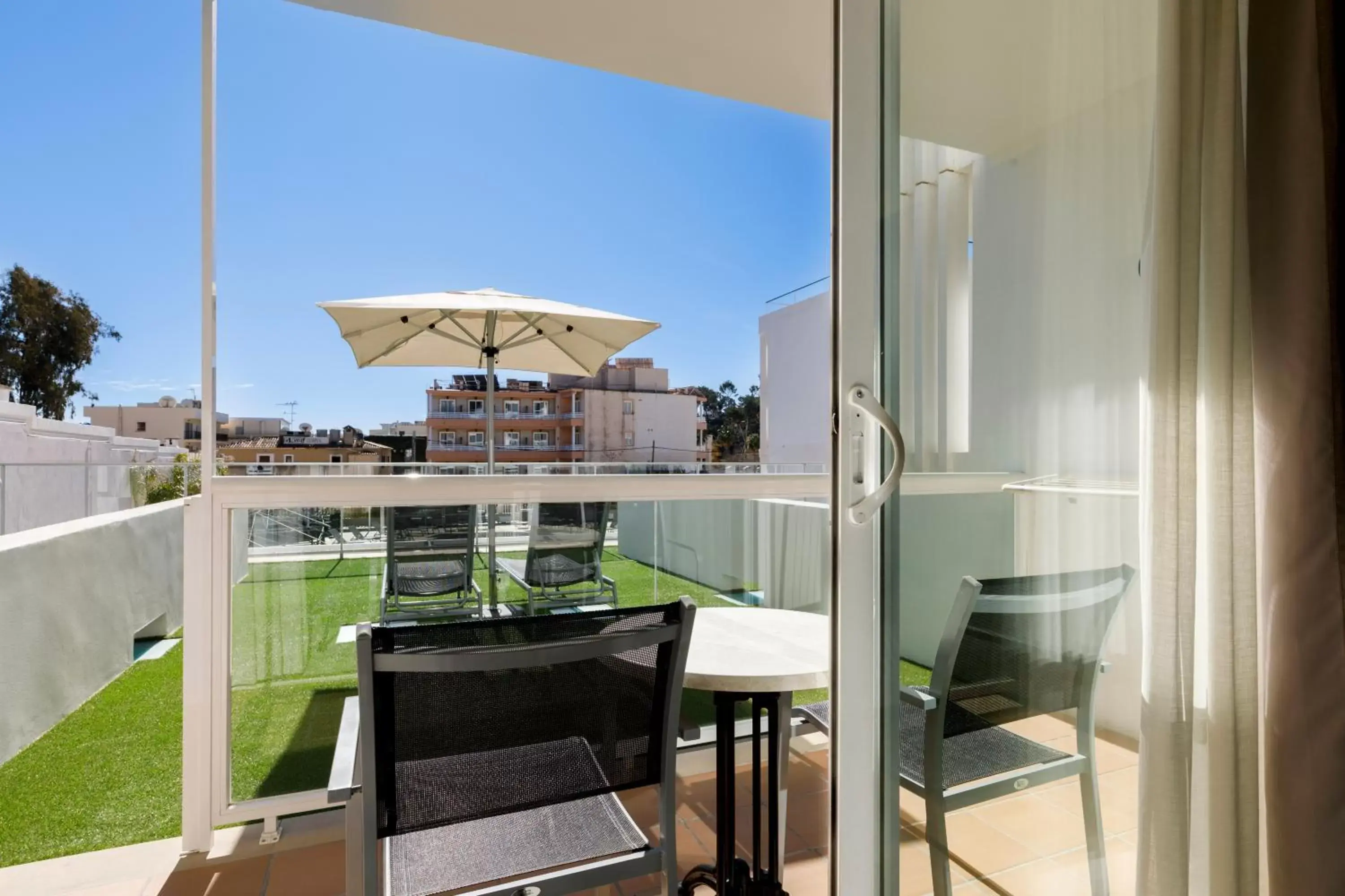 Balcony/Terrace in Aparthotel y Hotel Paguera Beach