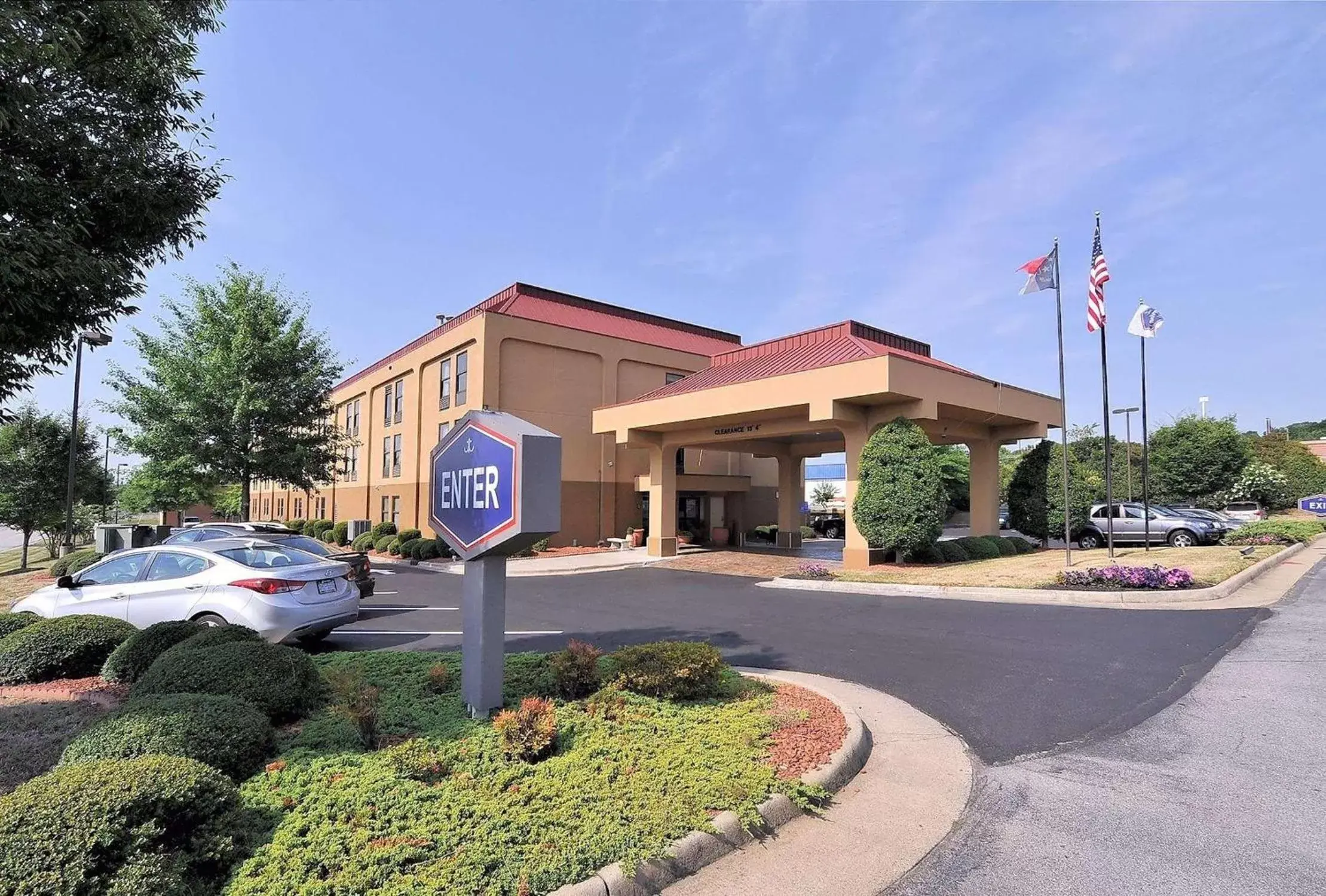Property building in Hampton Inn Eden Property building in Hampton Inn Eden