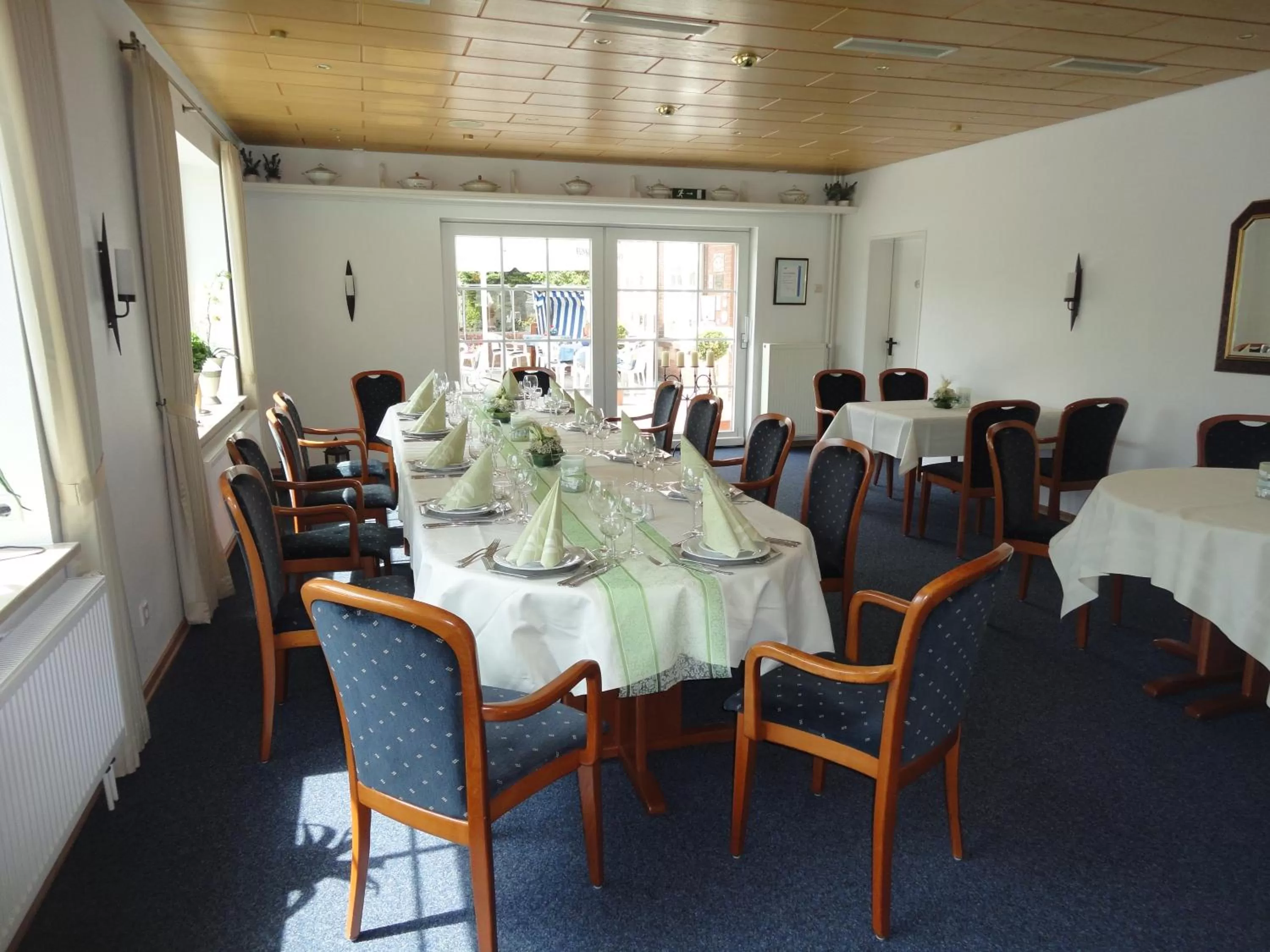 Restaurant/places to eat in Hotel Goos