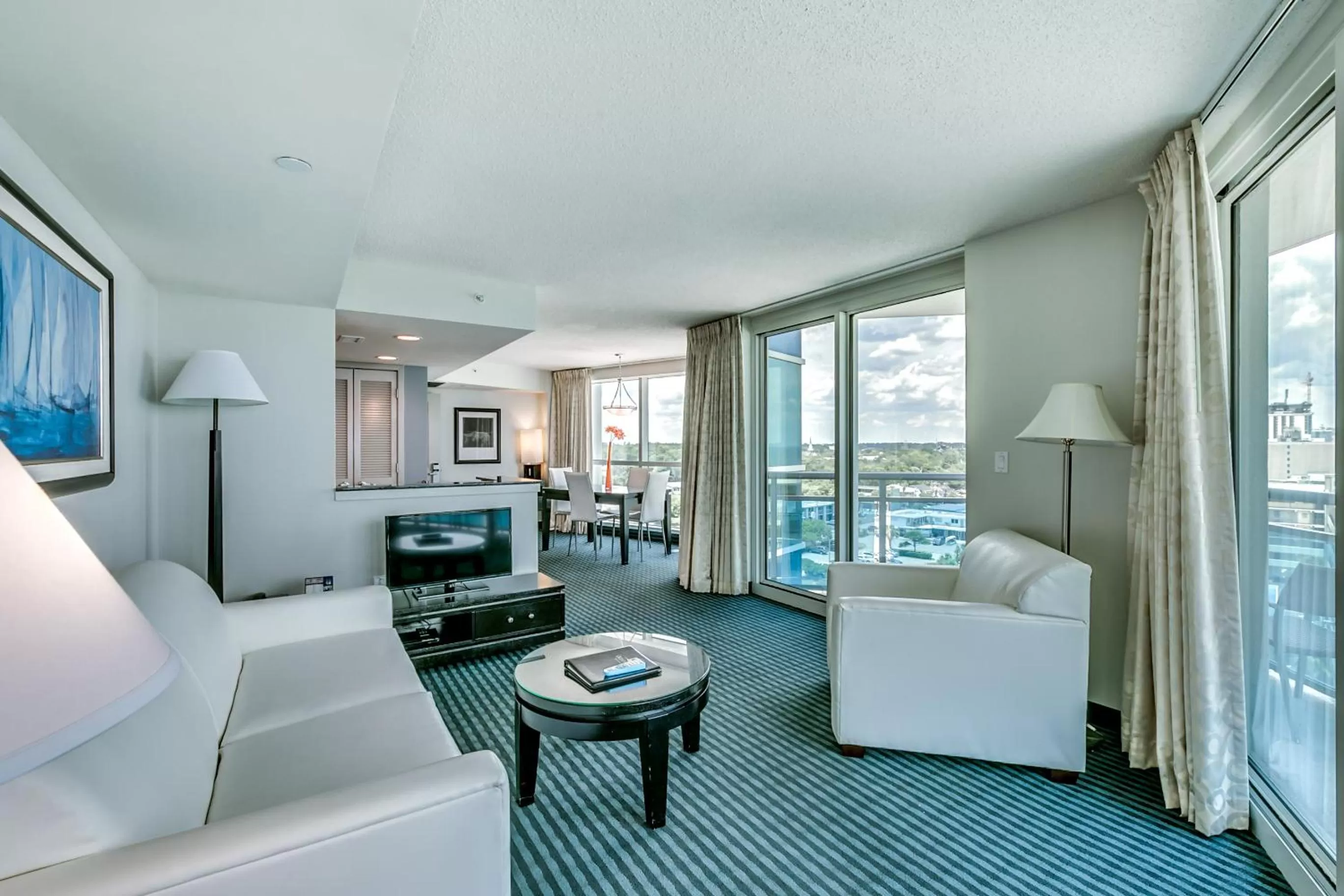 TV and multimedia, Seating Area in Oceans One Resort