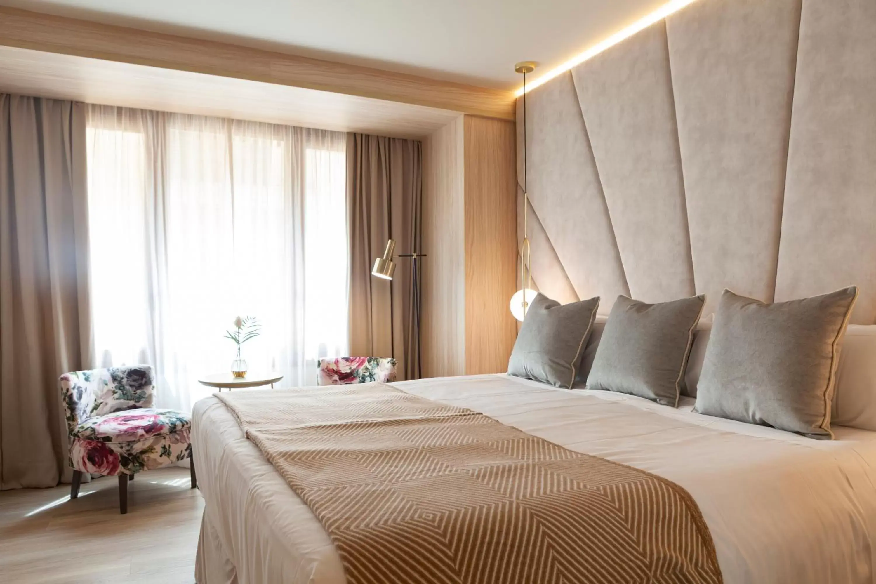 Bed in Nivia Born Boutique Hotel