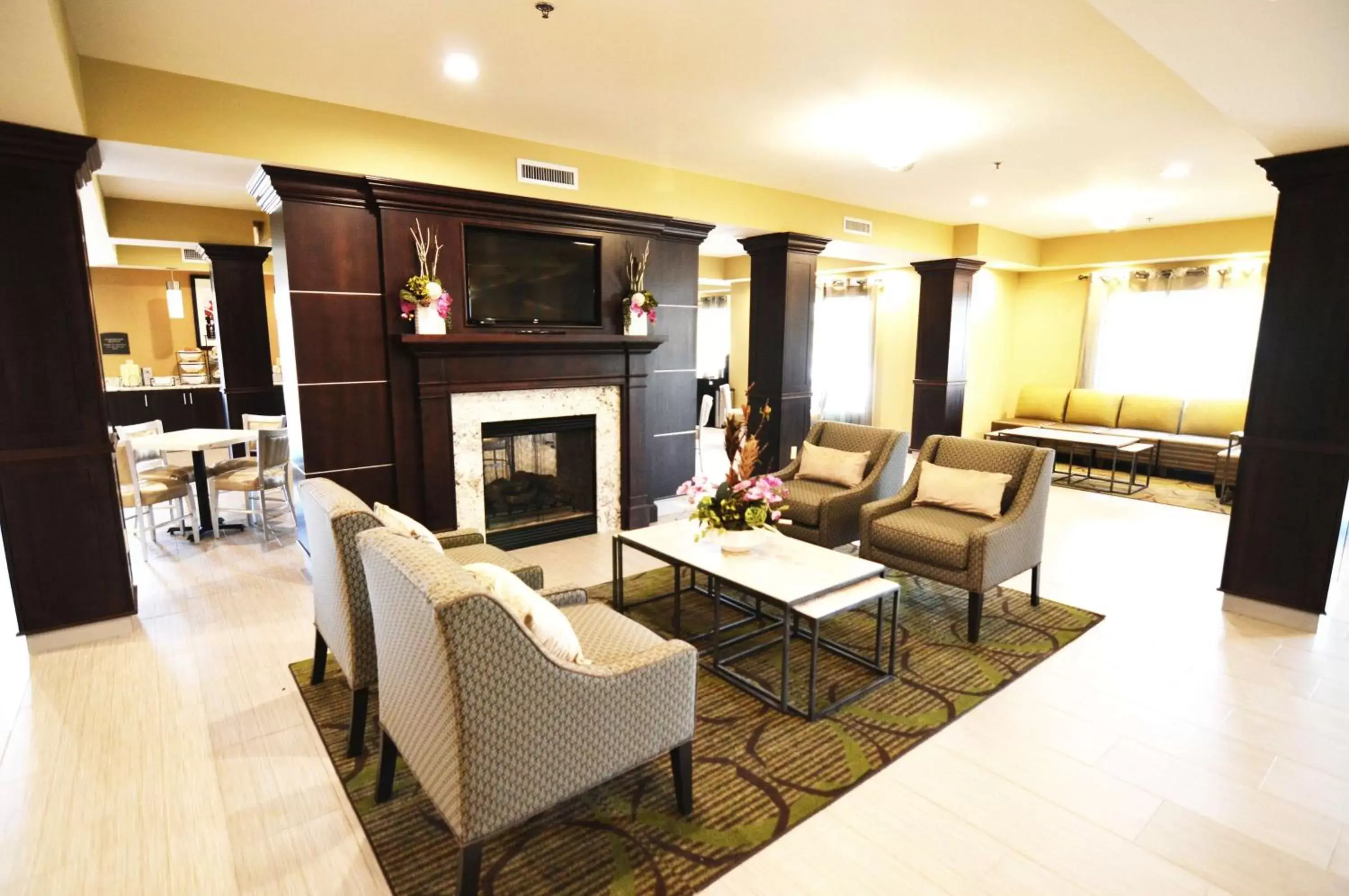 Lobby or reception in Best Western Plus New Orleans Airport Hotel