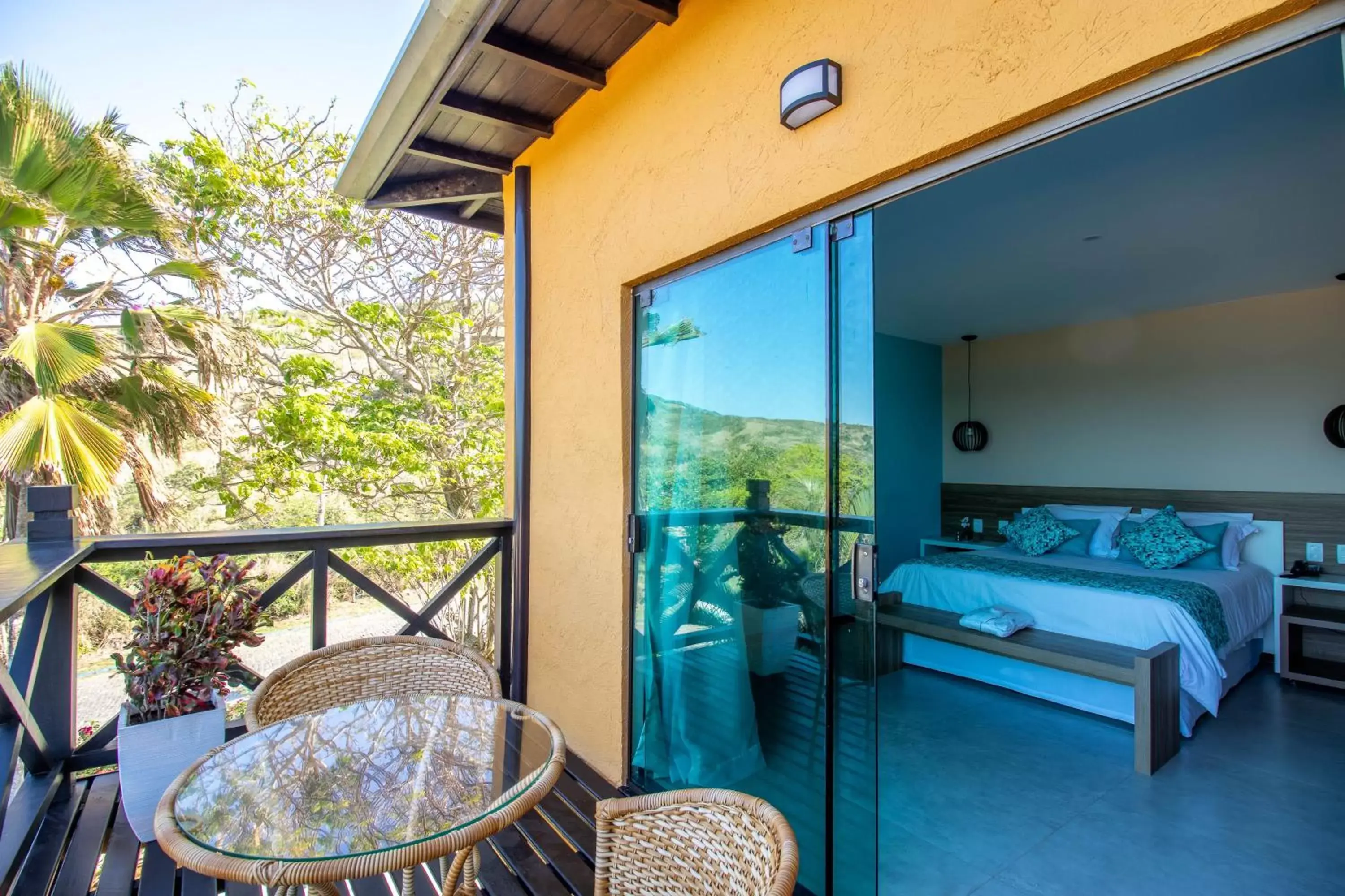 View (from property/room), Bed in Hotel Pousada Brava Club View (from property/room), Bed in Hotel Pousada Brava Club