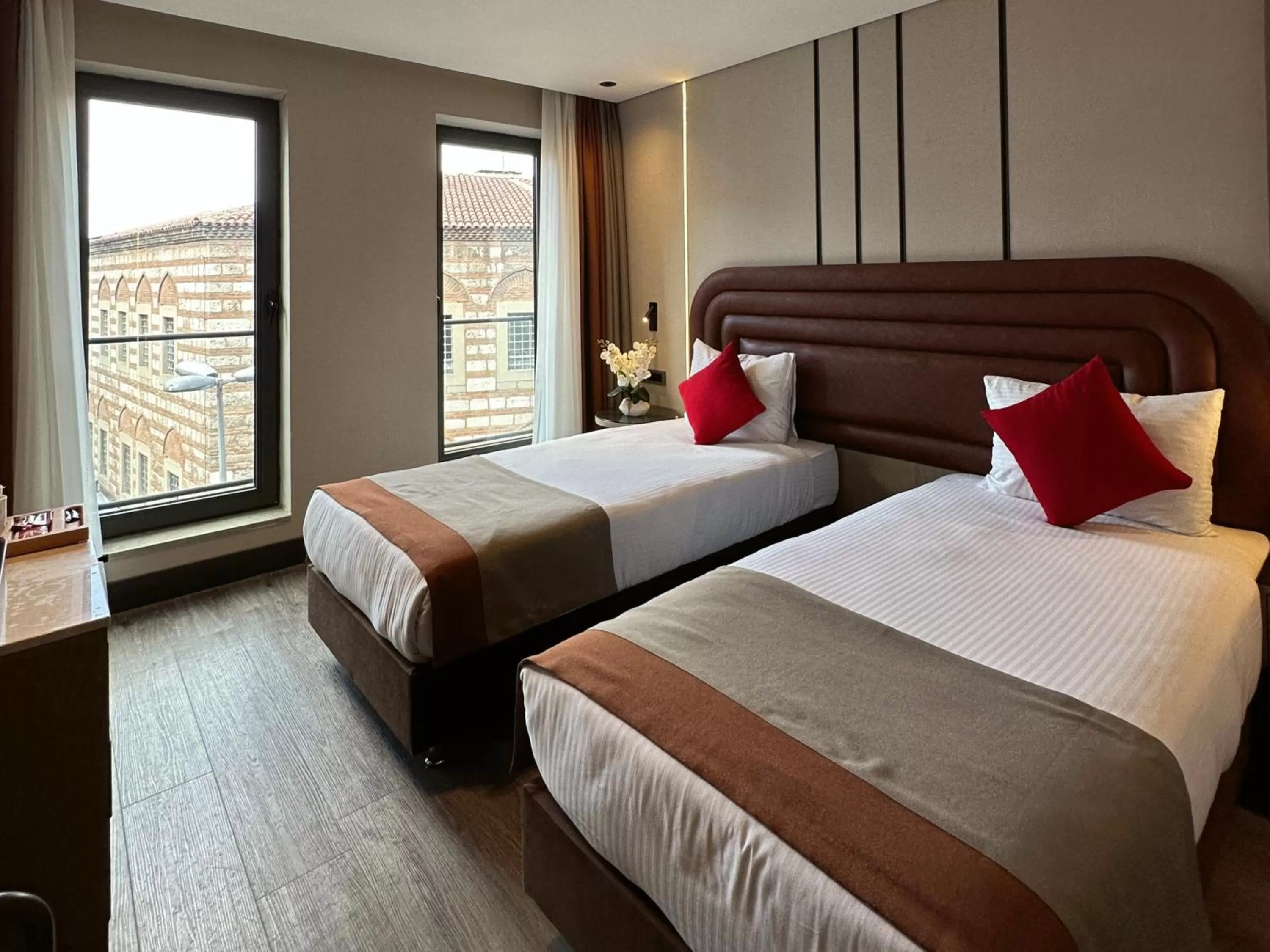 Bed in Edition Old City Hotel