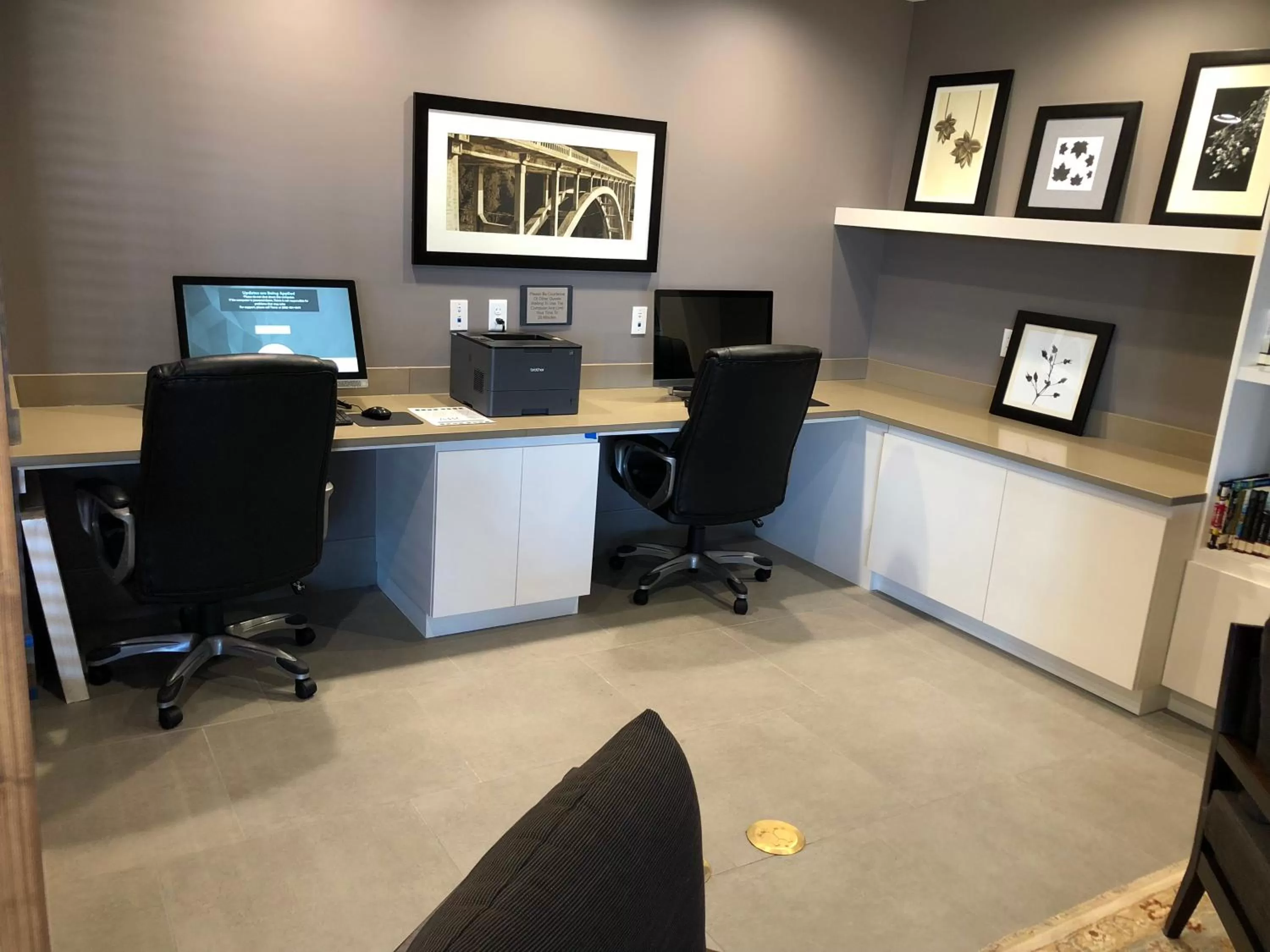 Business facilities in Country Inn & Suites by Radisson, Page, AZ