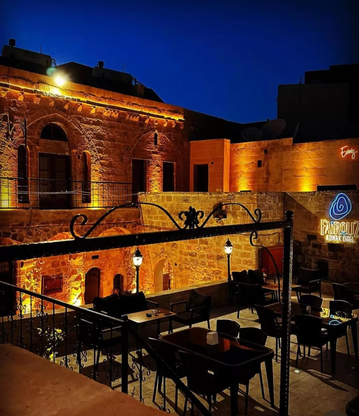 Property building in Fairouz Konak Otel