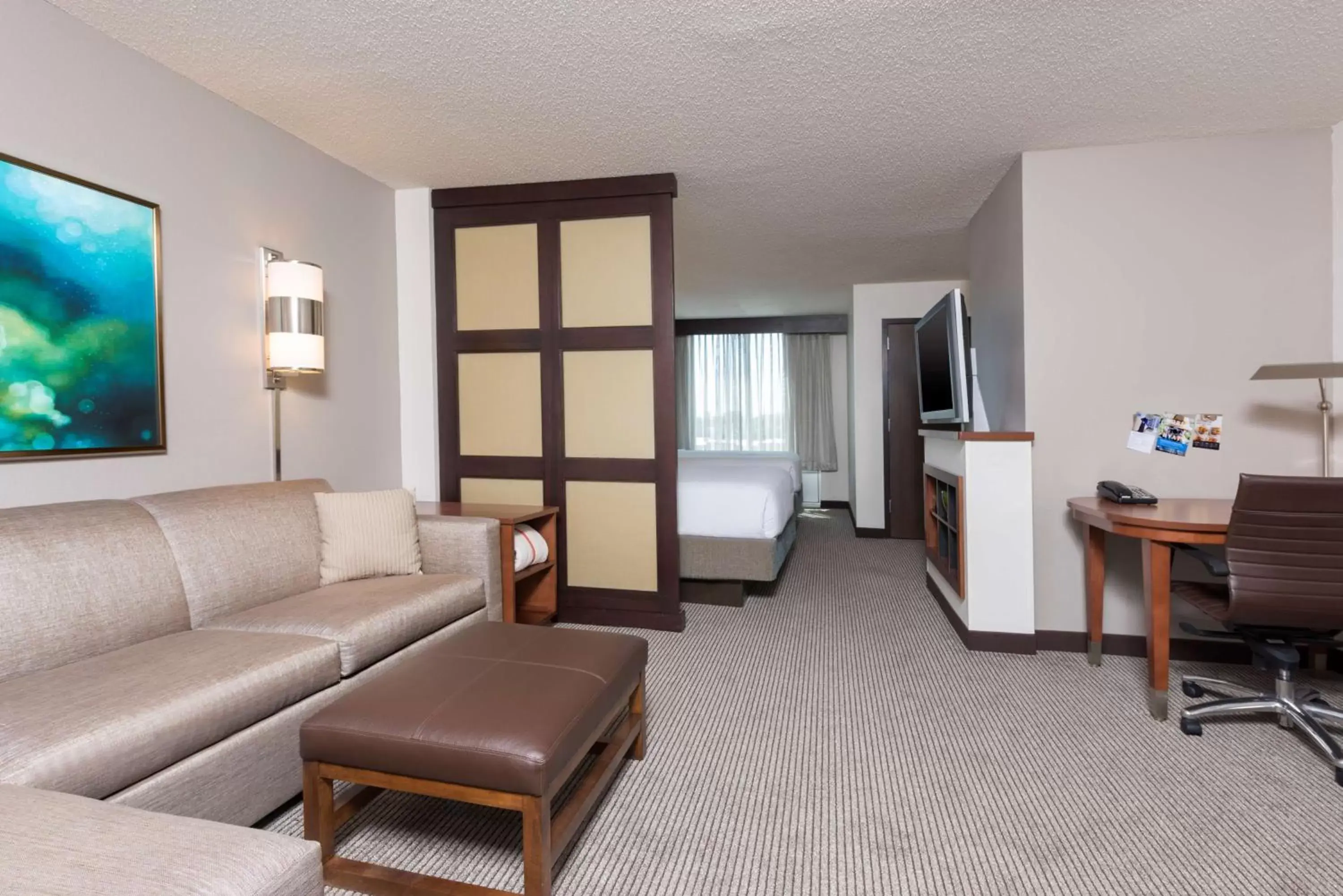 Photo of the whole room, Seating Area in Hyatt Place Lexington