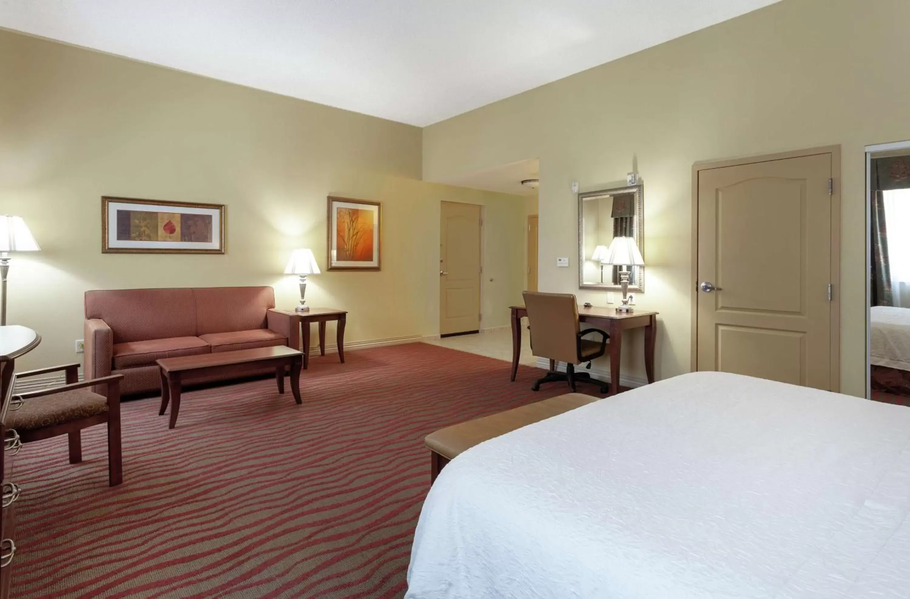 Bedroom, Bed in Hampton Inn & Suites Port Richey Bedroom, Bed in Hampton Inn & Suites Port Richey