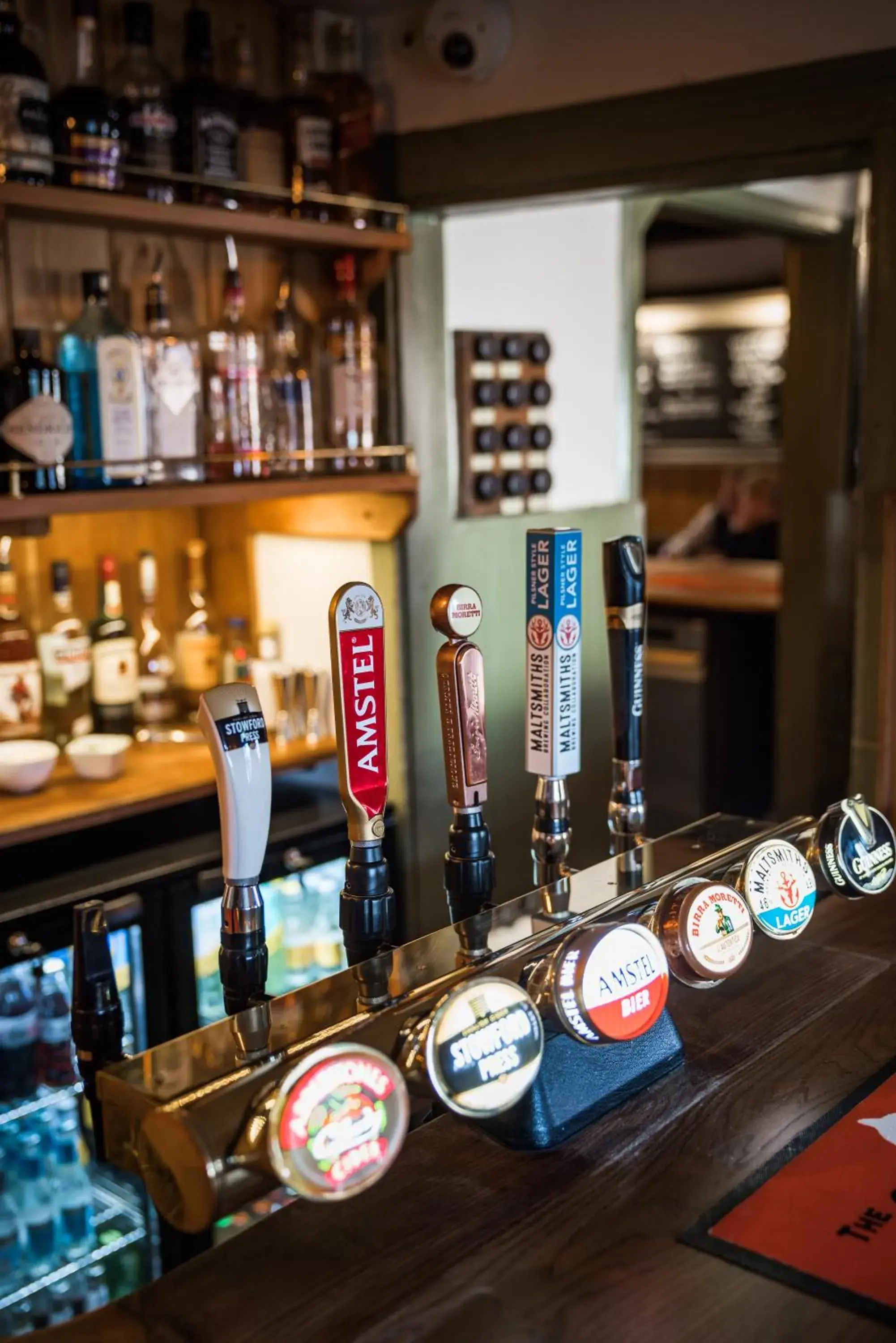 Lounge or bar in The Horse and Groom Inn