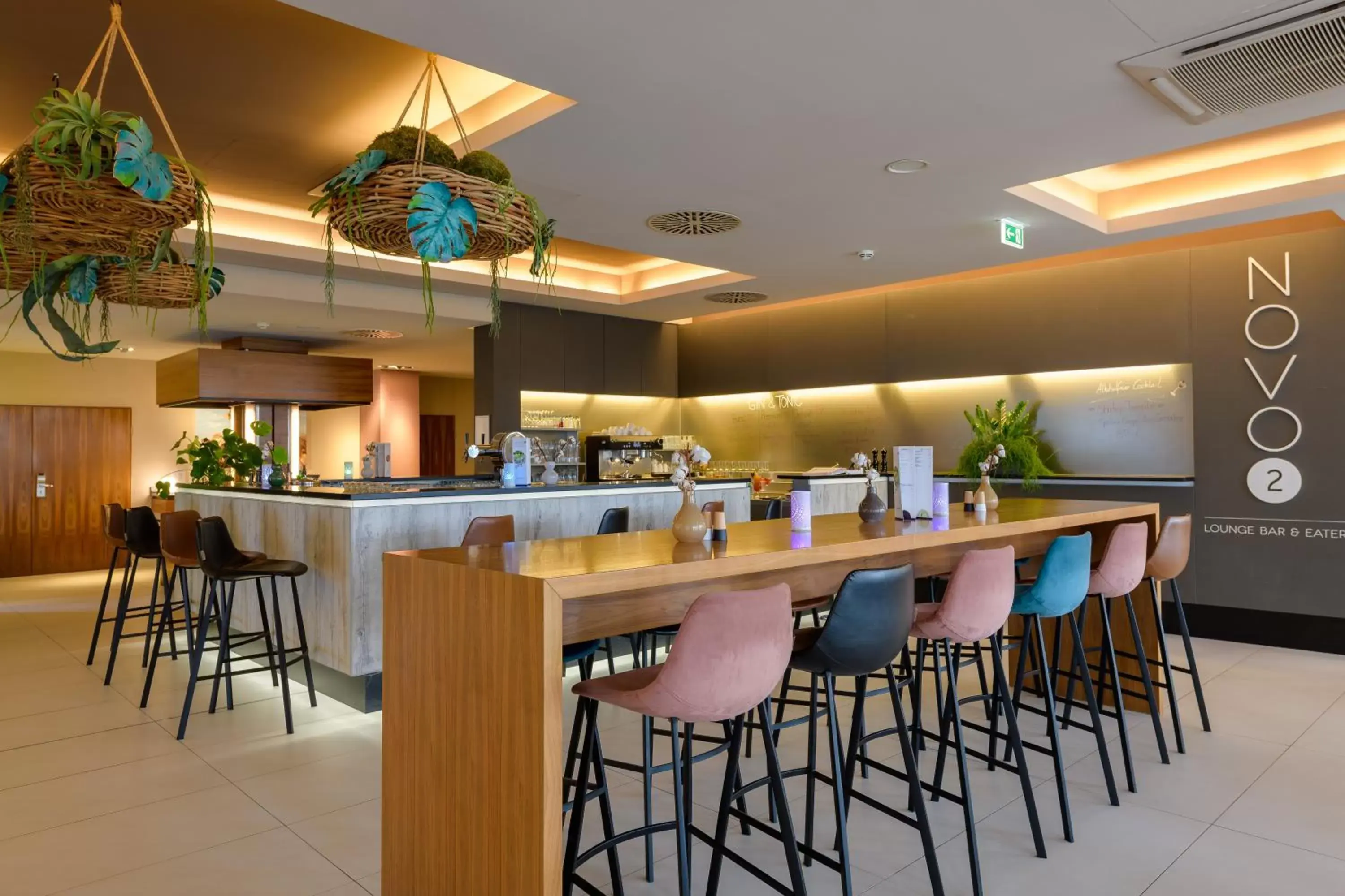 Restaurant/Places to Eat in Novotel Nurnberg AM Messezentrum