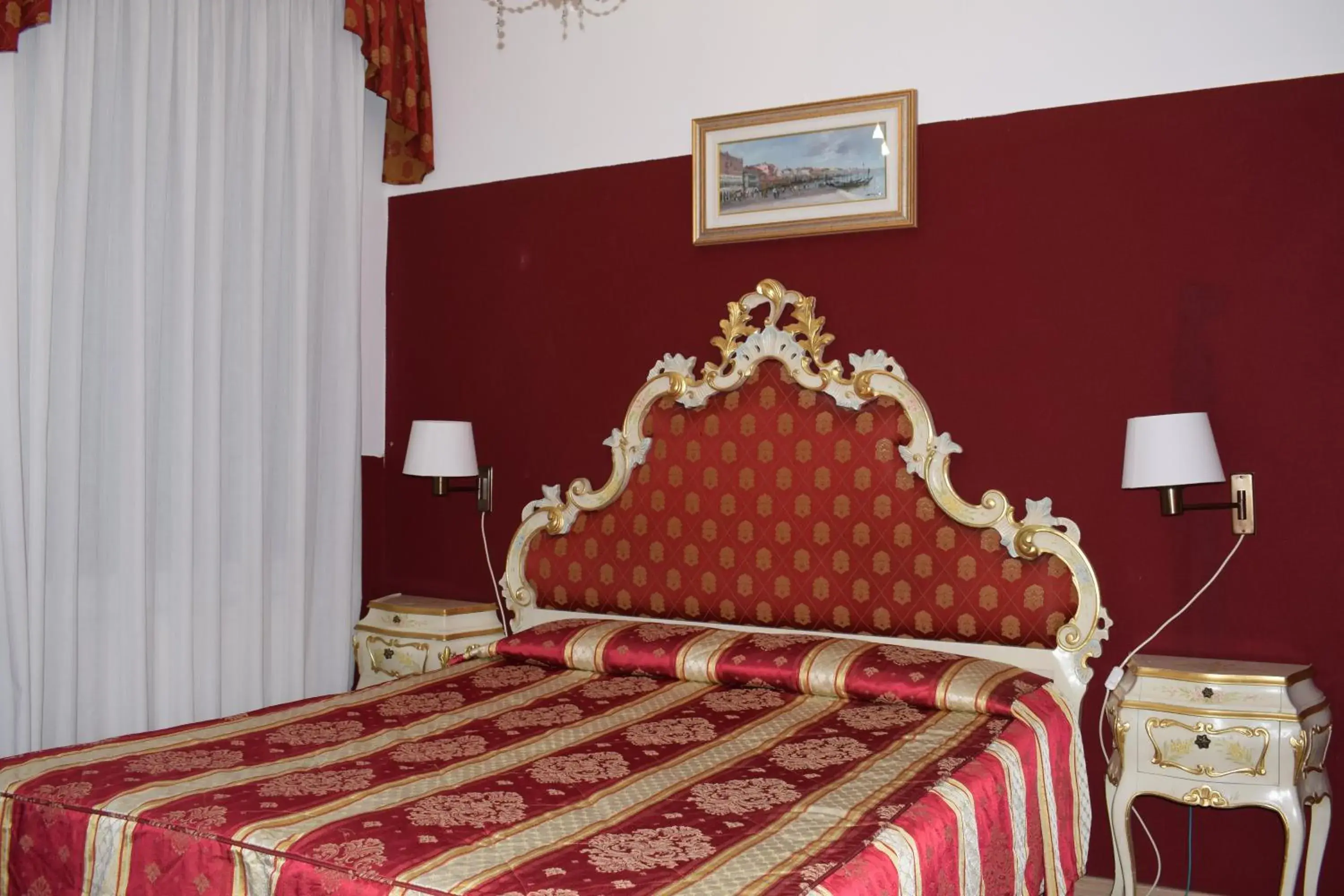 Bed in Albergo Basilea