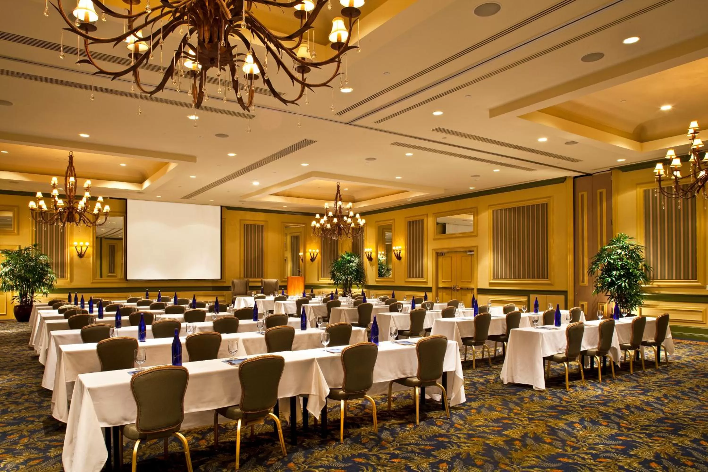 Meeting/conference room in The Shores Resort & Spa