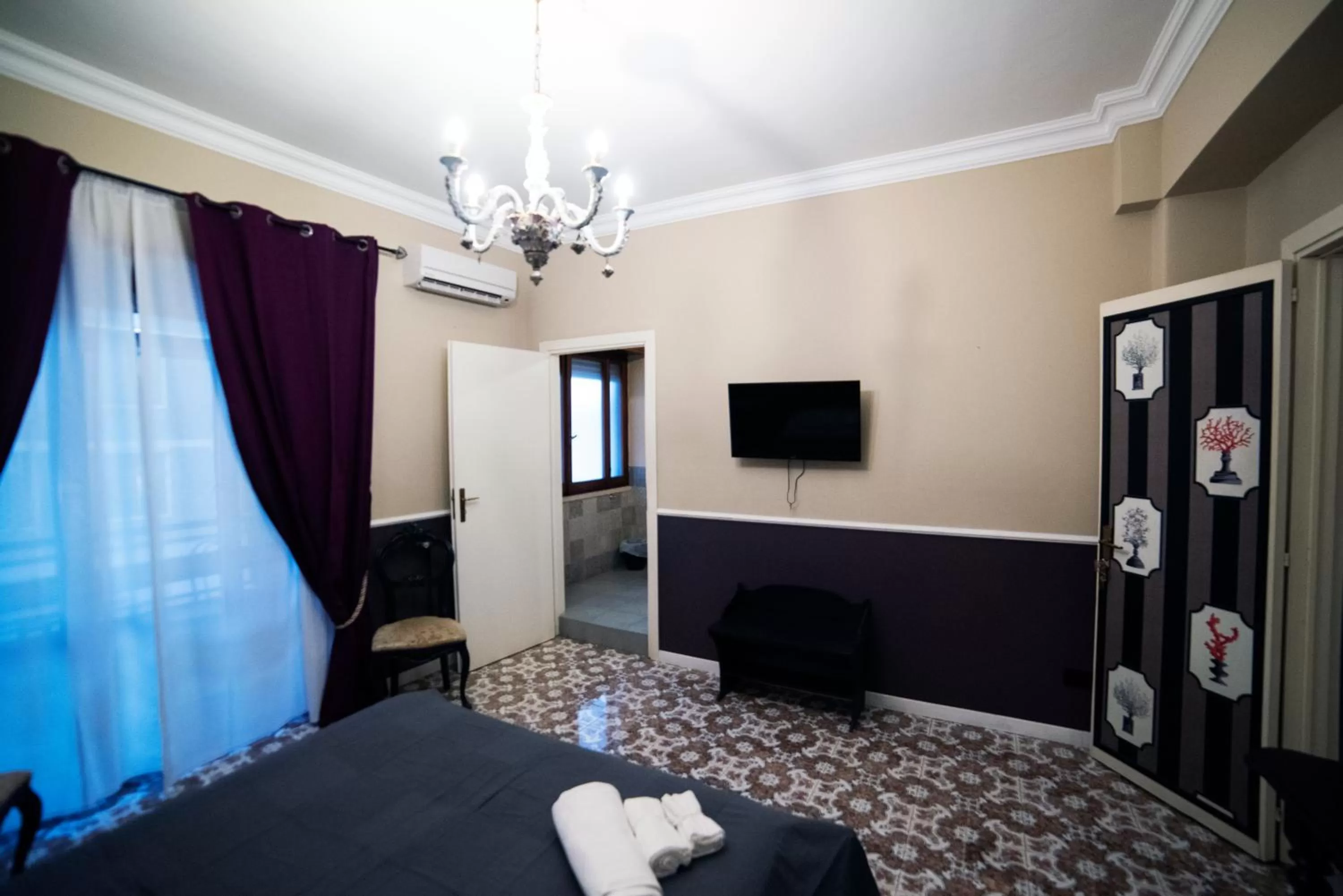 Bed in Barocco al centro