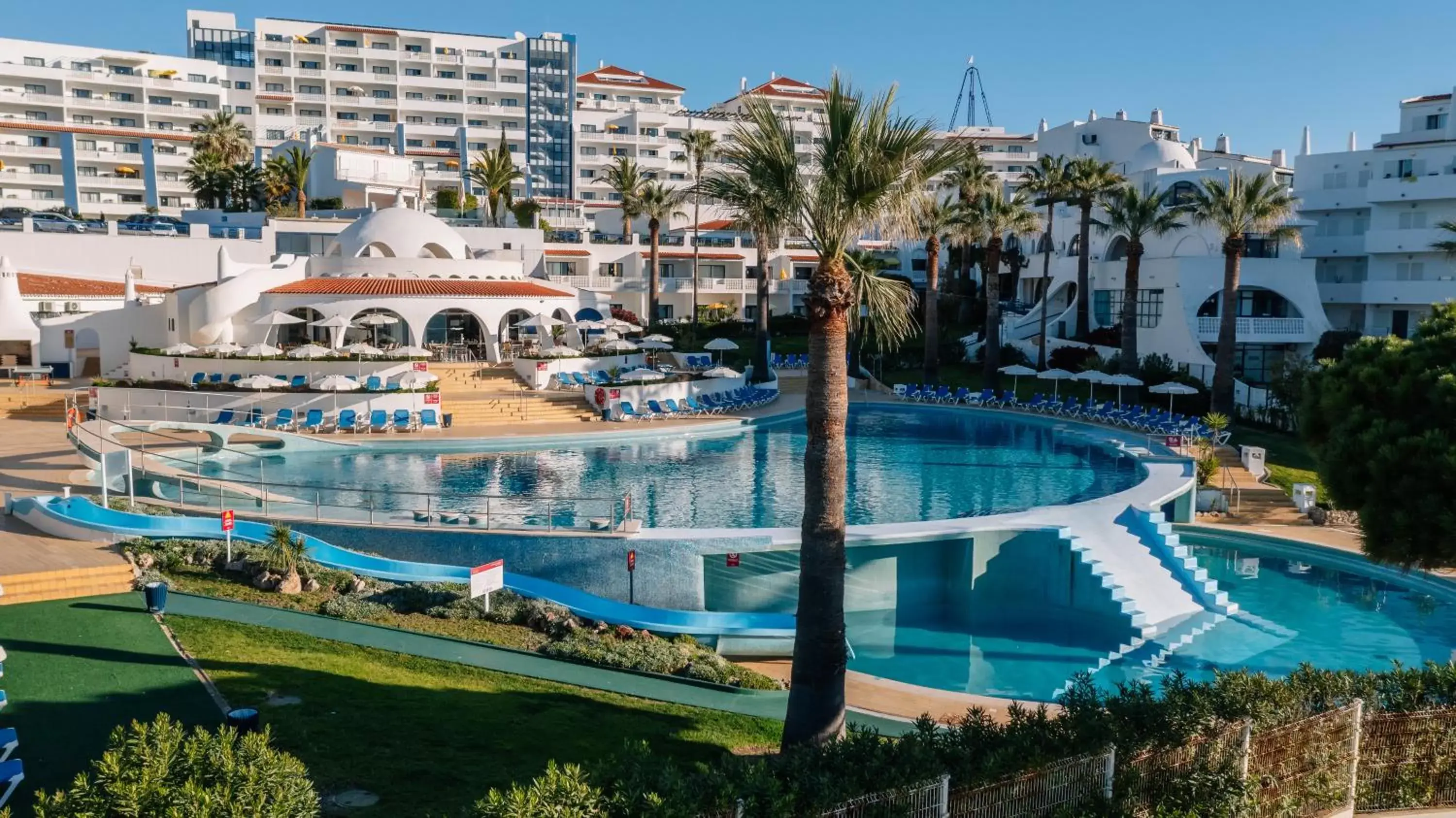 Swimming Pool in Grand Muthu Oura View Beach Club