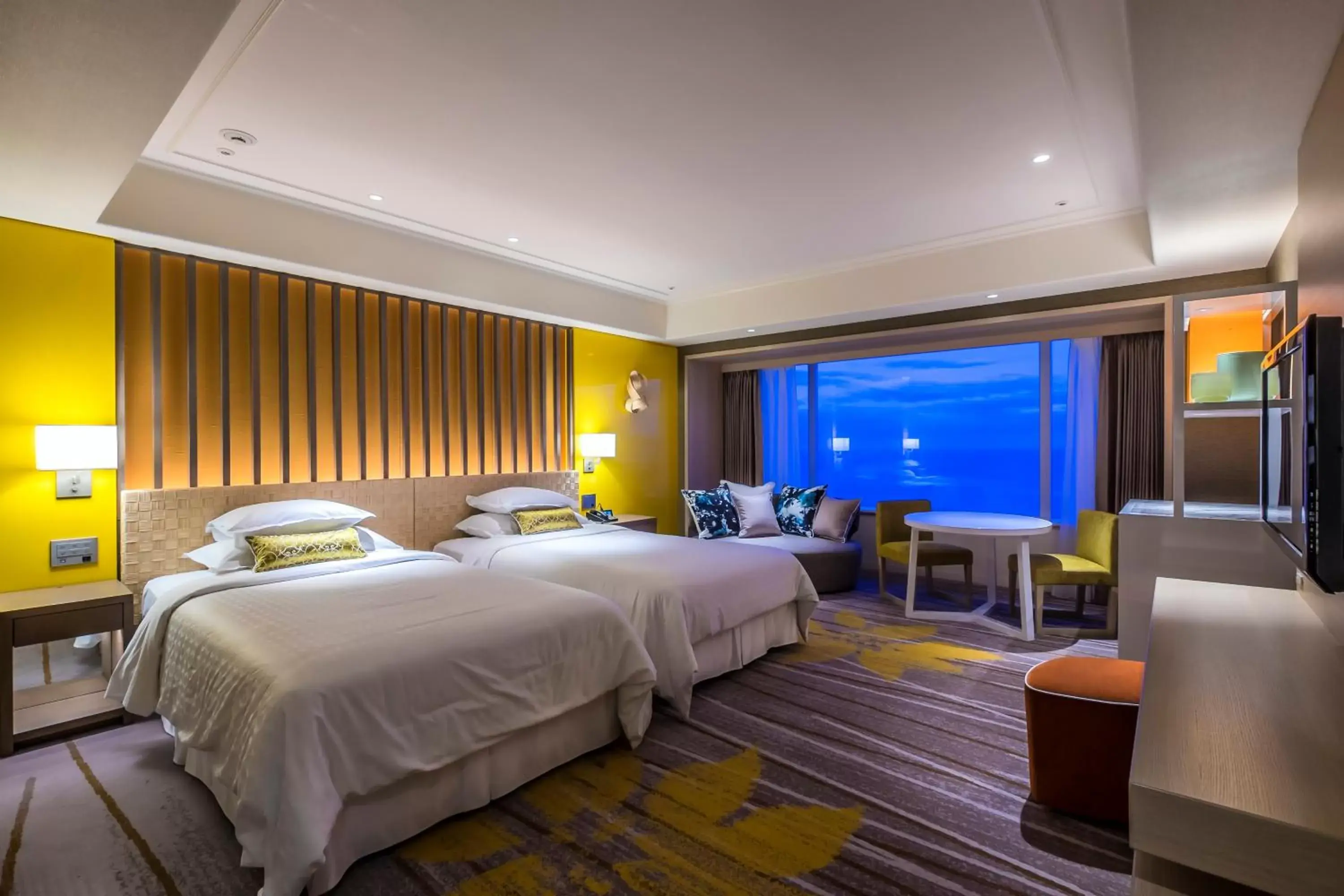 Club Twin Grand Room with Ocean View - single occupancy - Non-Smoking in Sheraton Grande Ocean Resort