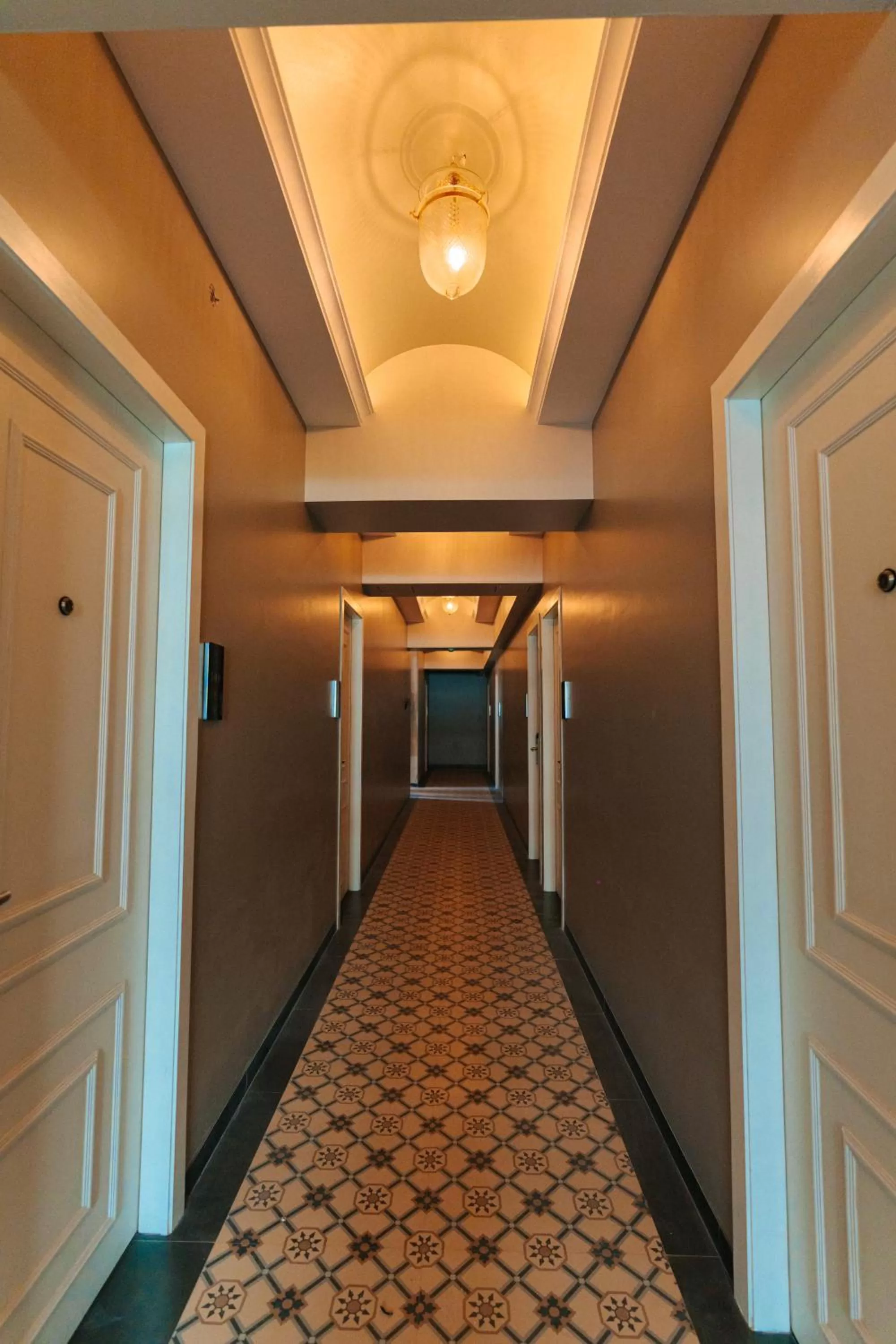 Property building in Arnna Hotel- Goregaon East