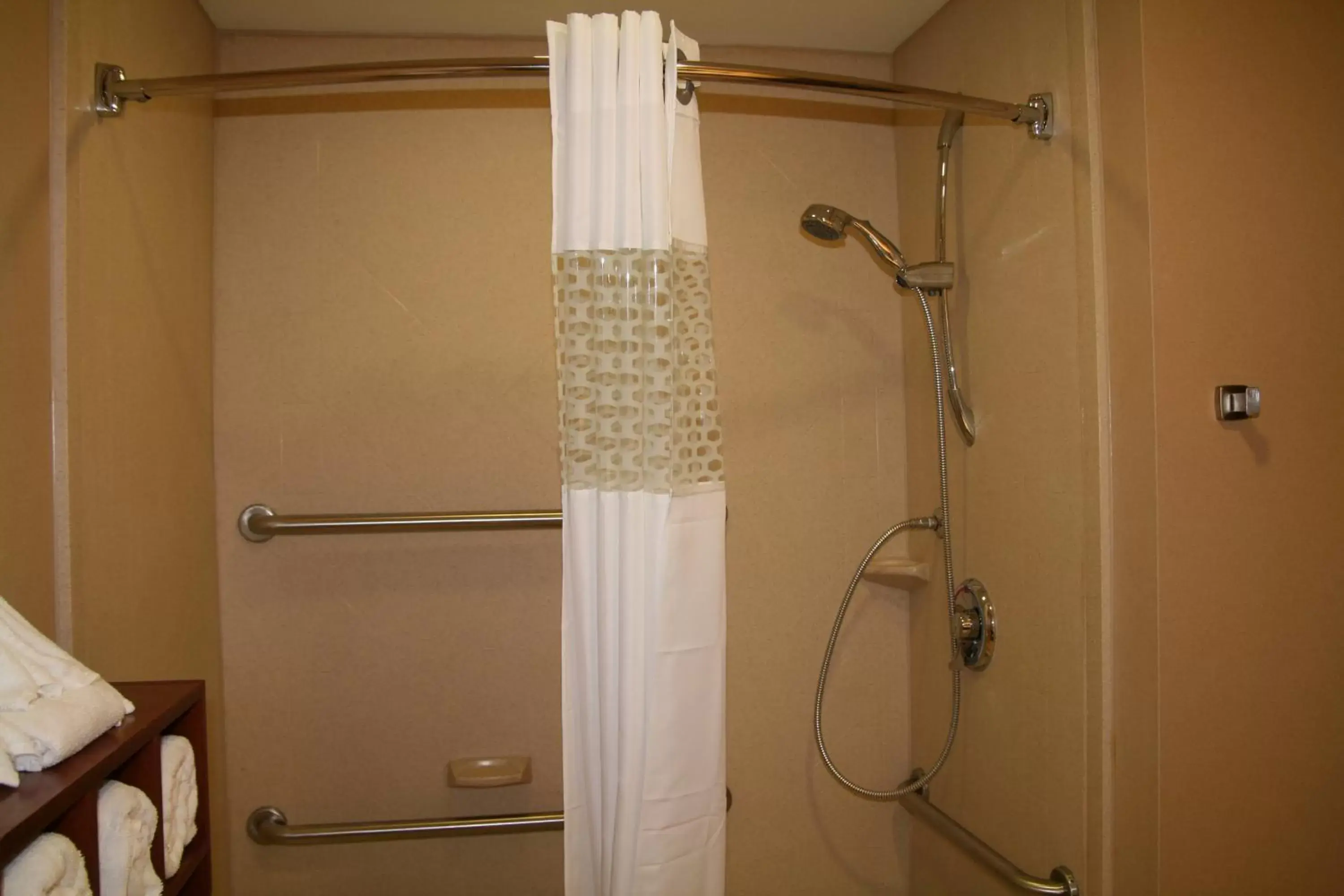 Shower, Bathroom in McKnight Hotel