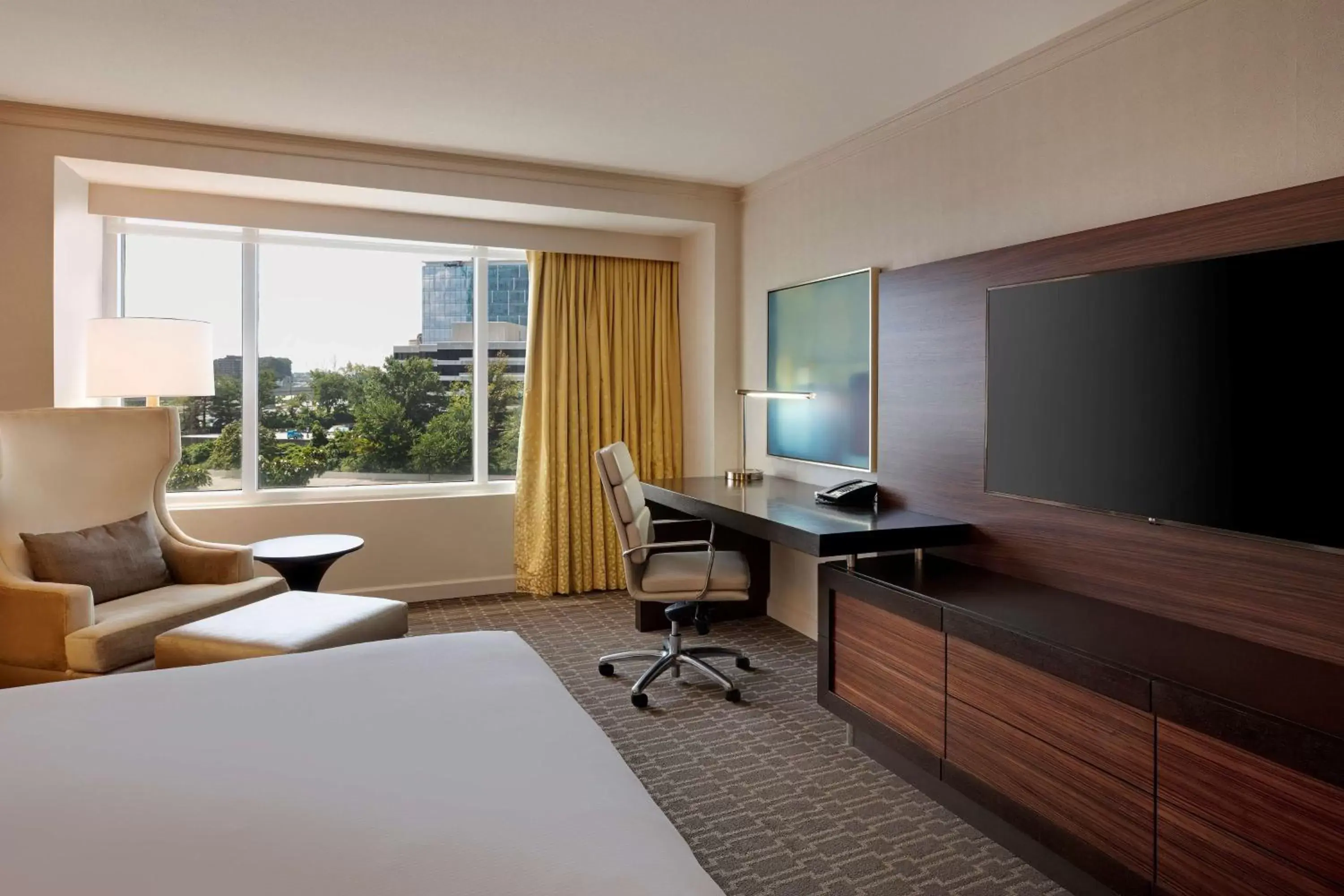 Bed in Hilton McLean Tysons Corner Bed in Hilton McLean Tysons Corner