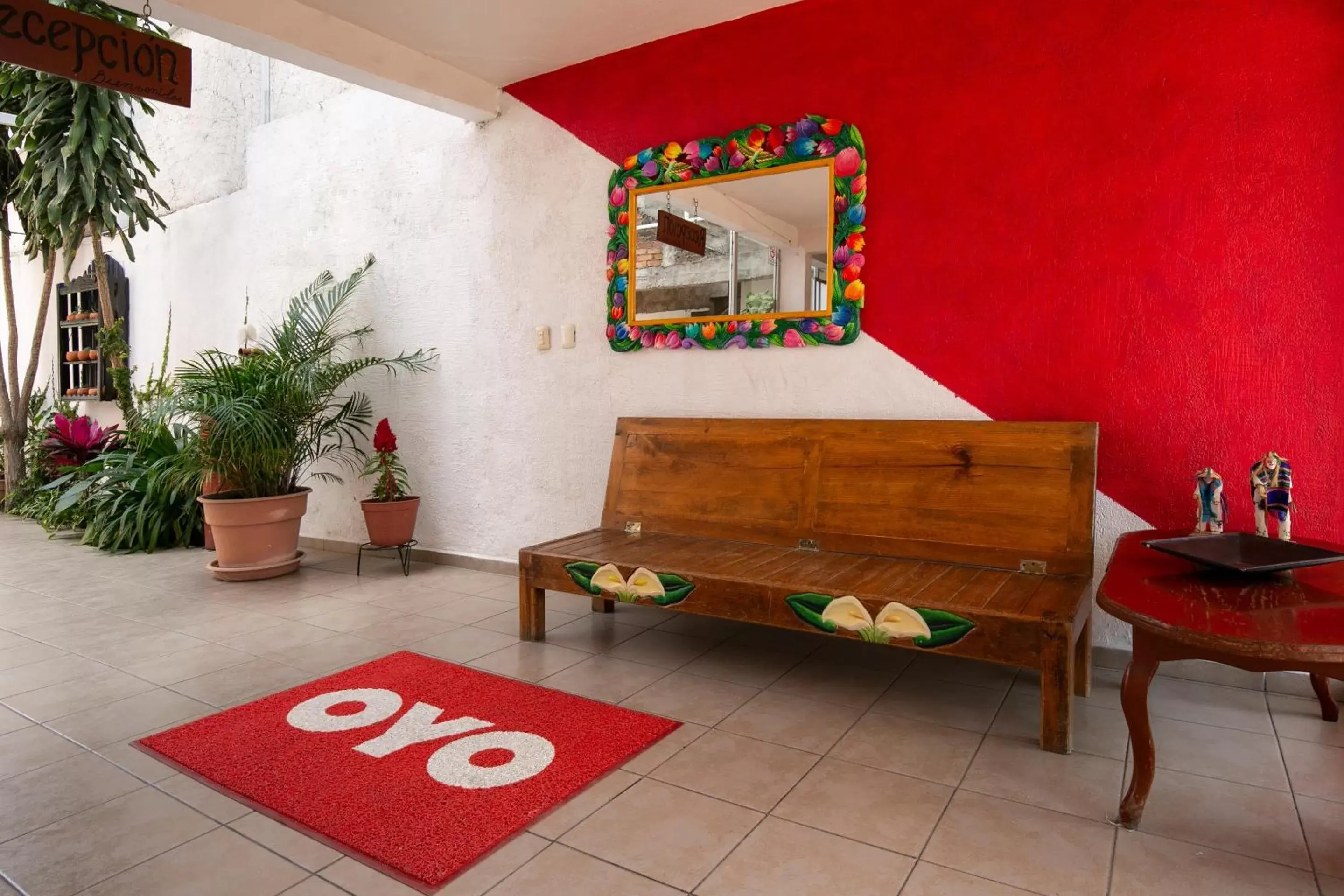 Lobby or reception, Lobby/Reception in OYO La Casita