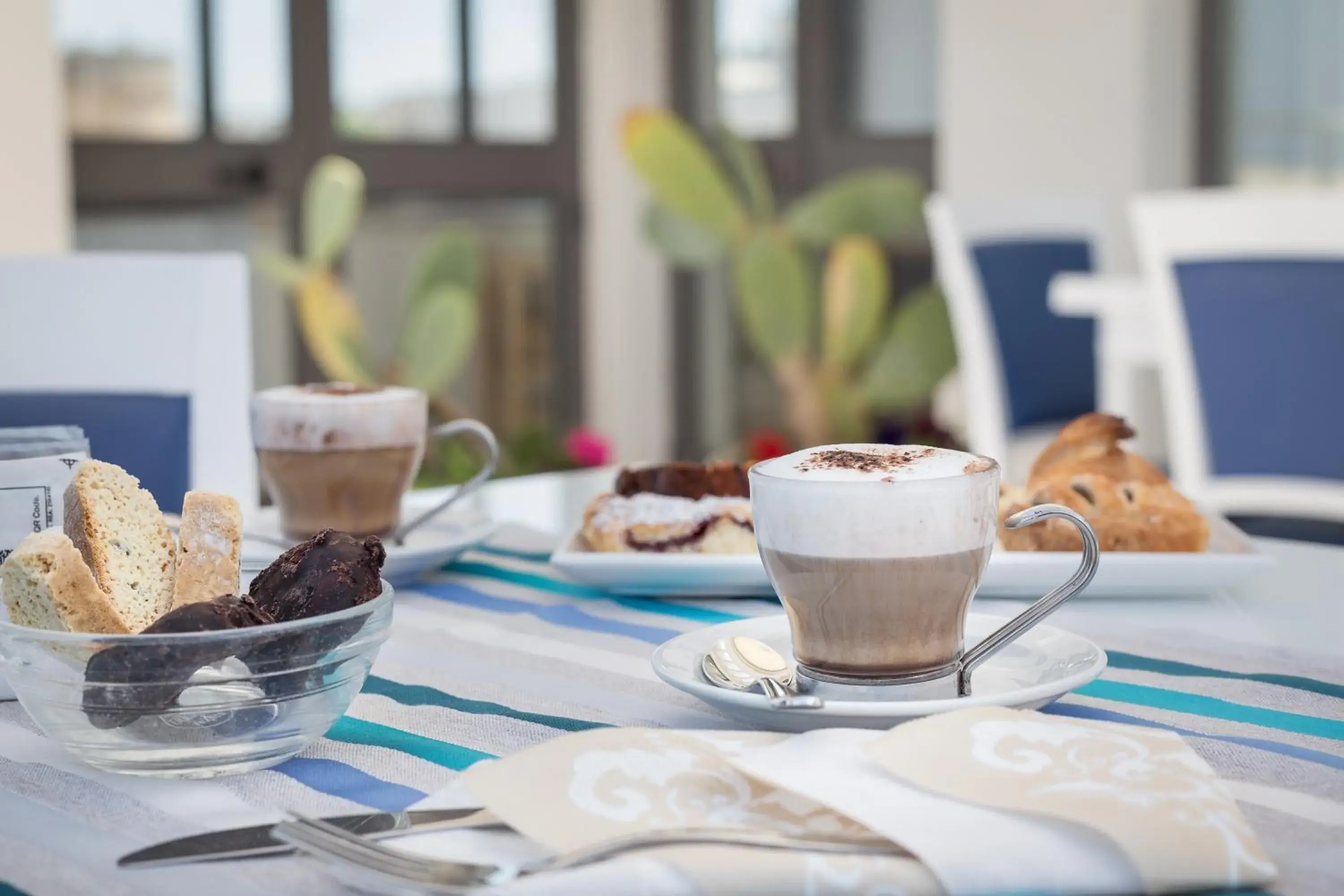 Buffet breakfast in Hotel Albania