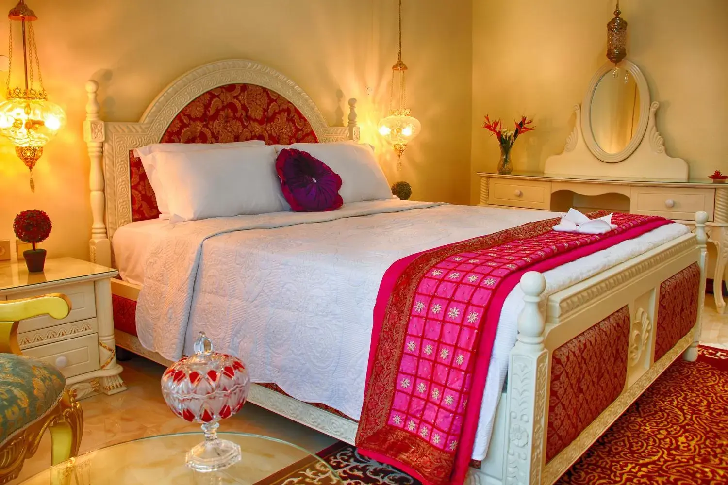 Bedroom, Bed in Madinat Al Bahr Business & Spa Hotel