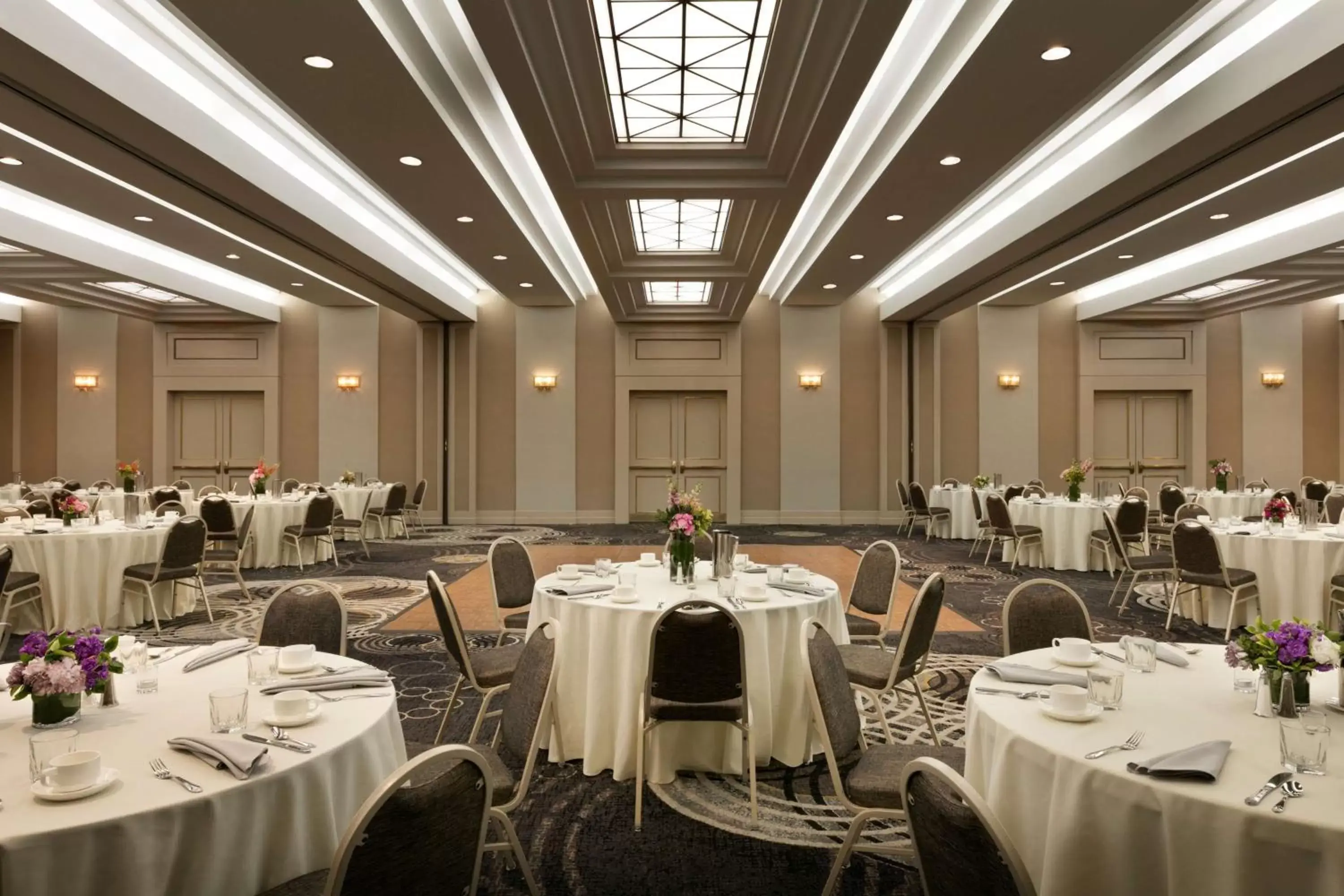 On site, Banquet Facilities in LaGuardia Plaza Hotel