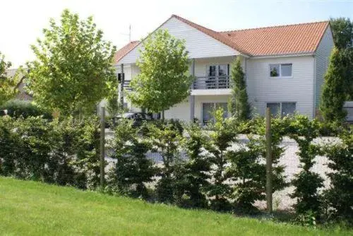 Facade/entrance, Property Building in Les Jardins d'Ulysse, The Originals Relais (Relais du Silence)