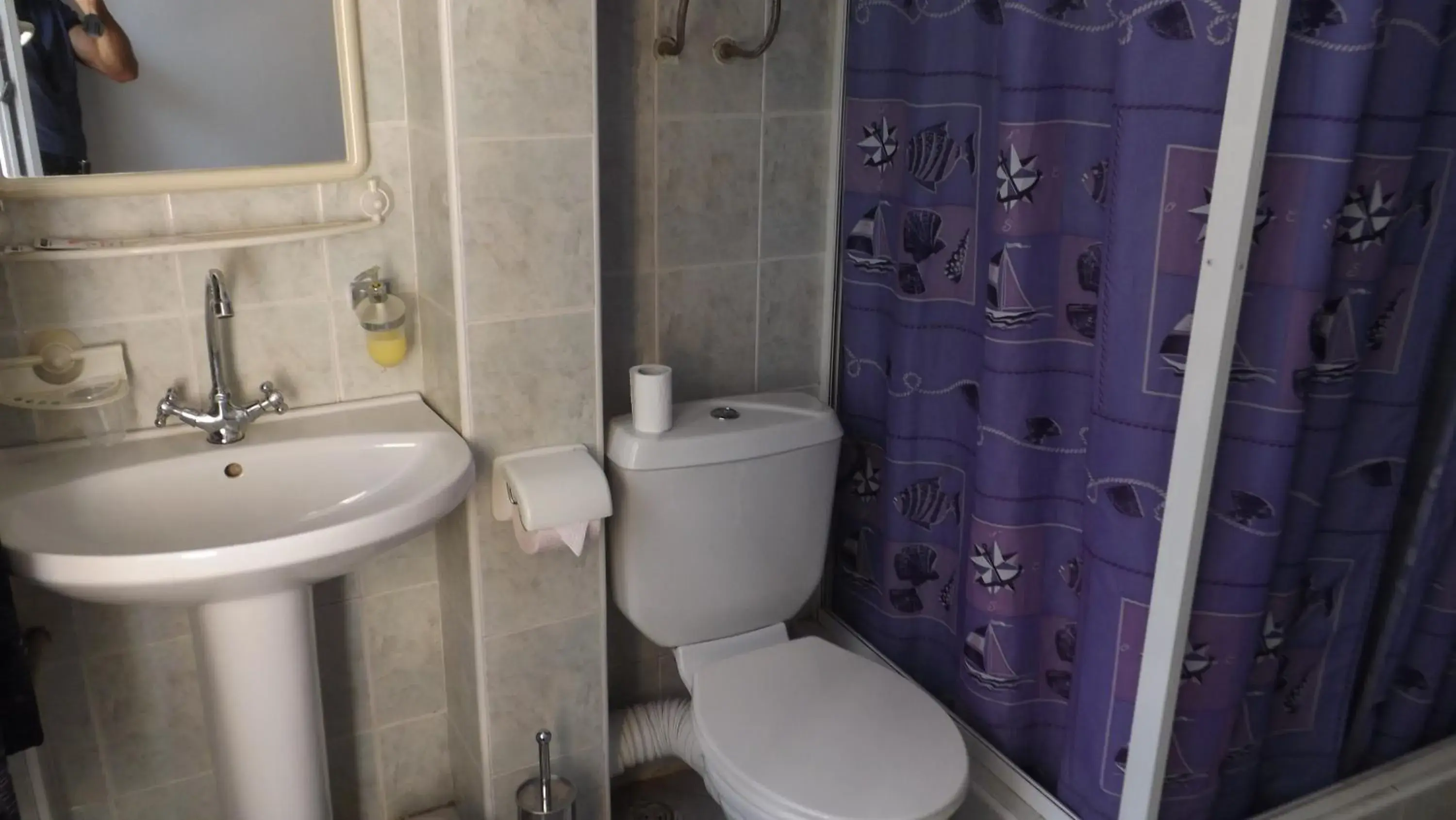 Toilet, Bathroom in Hotel Palitra