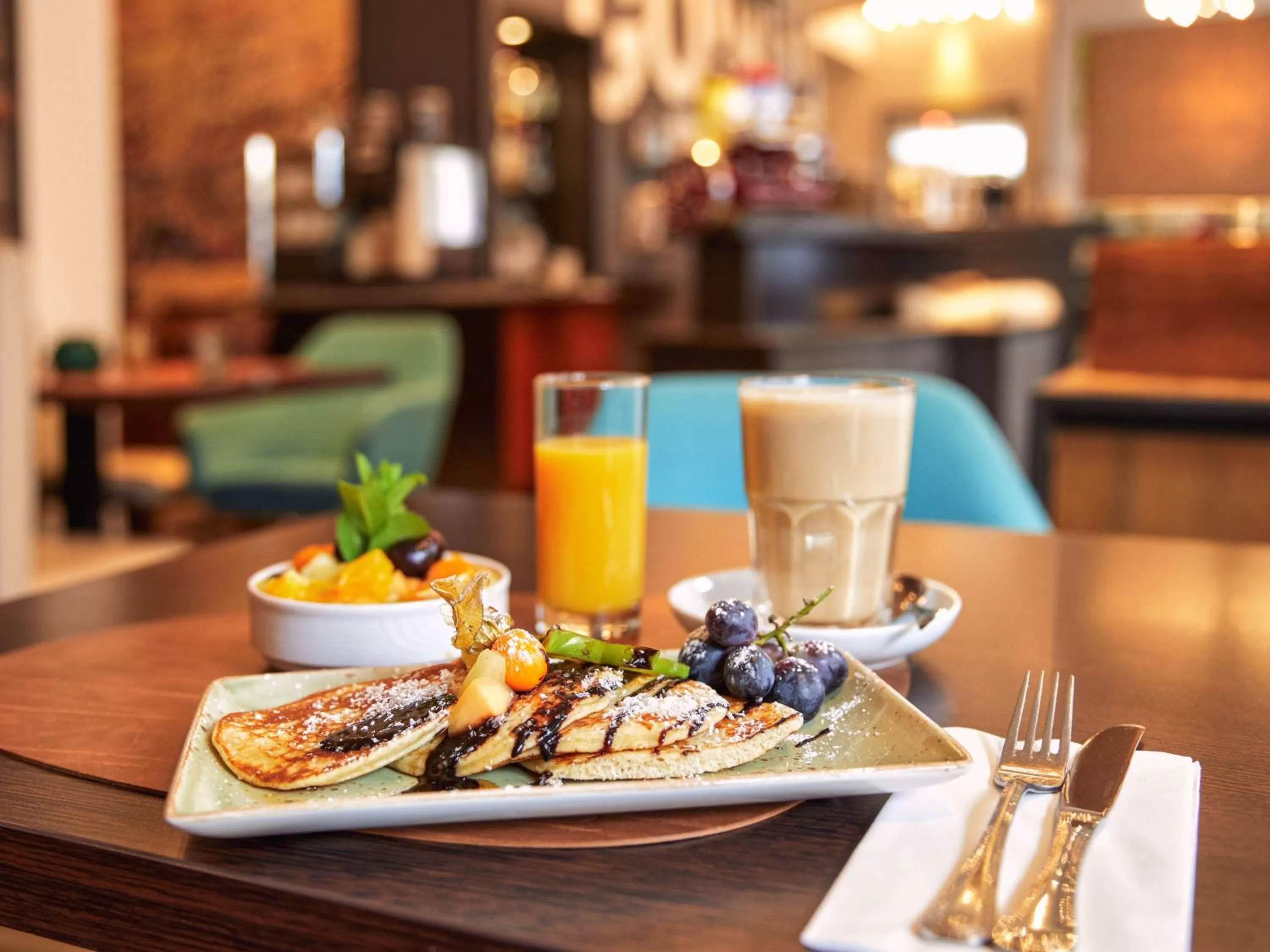 Restaurant/places to eat in Mercure Wien Zentrum