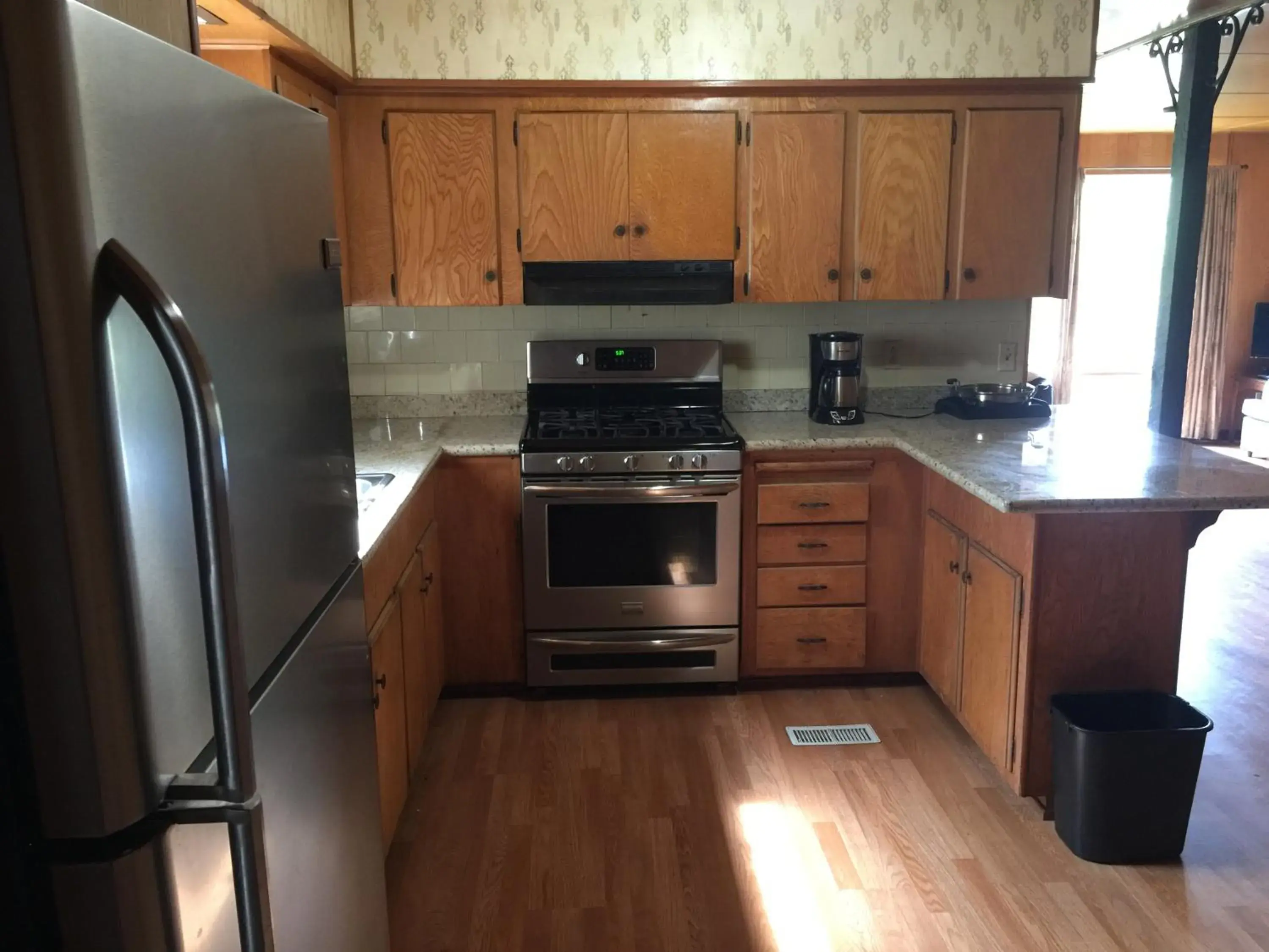 Kitchen or kitchenette, Kitchen/Kitchenette in Mountain Trail Lodge and Vacation Rentals