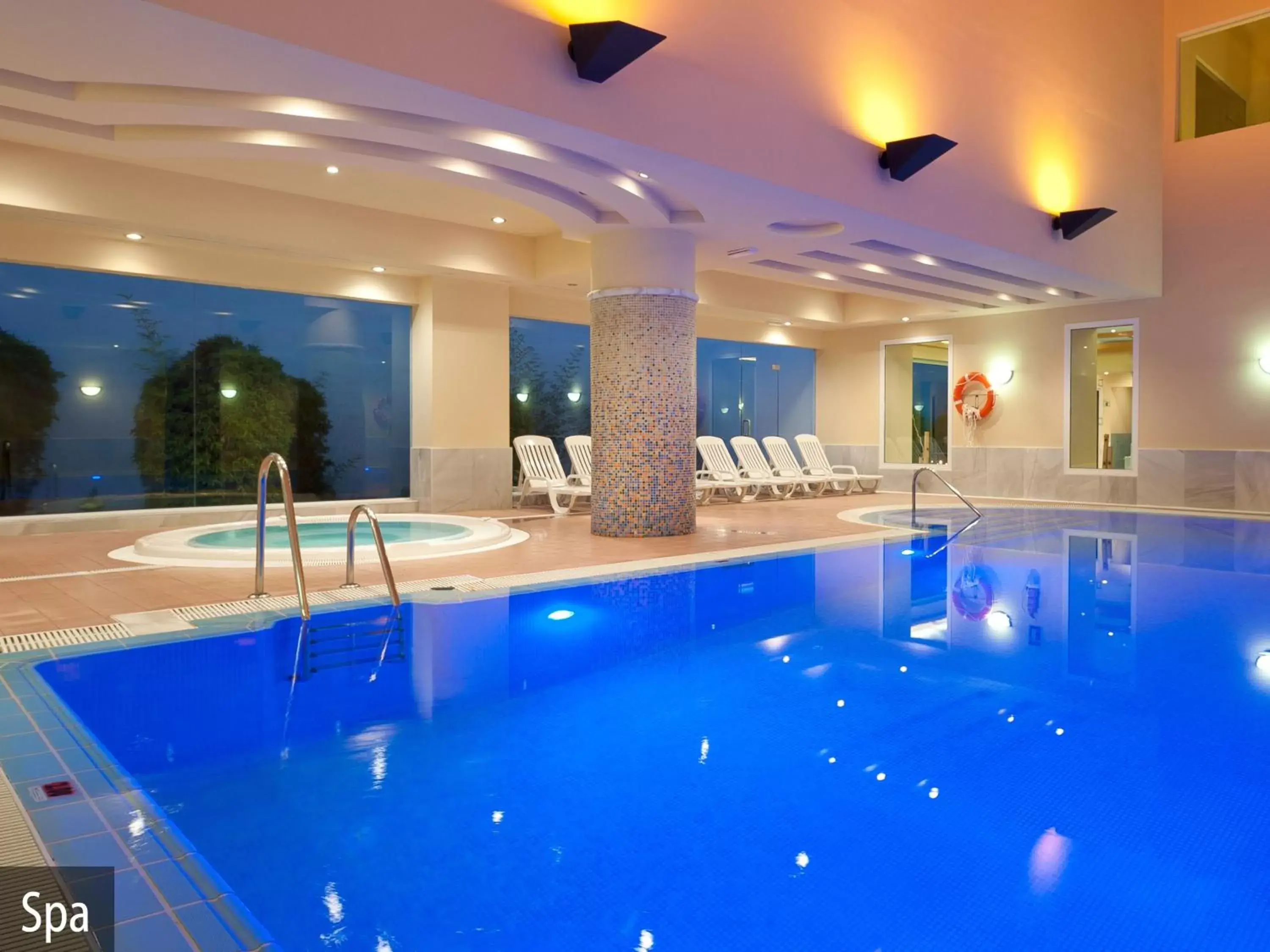 Swimming Pool in Hotel Fuerte Conil-Resort