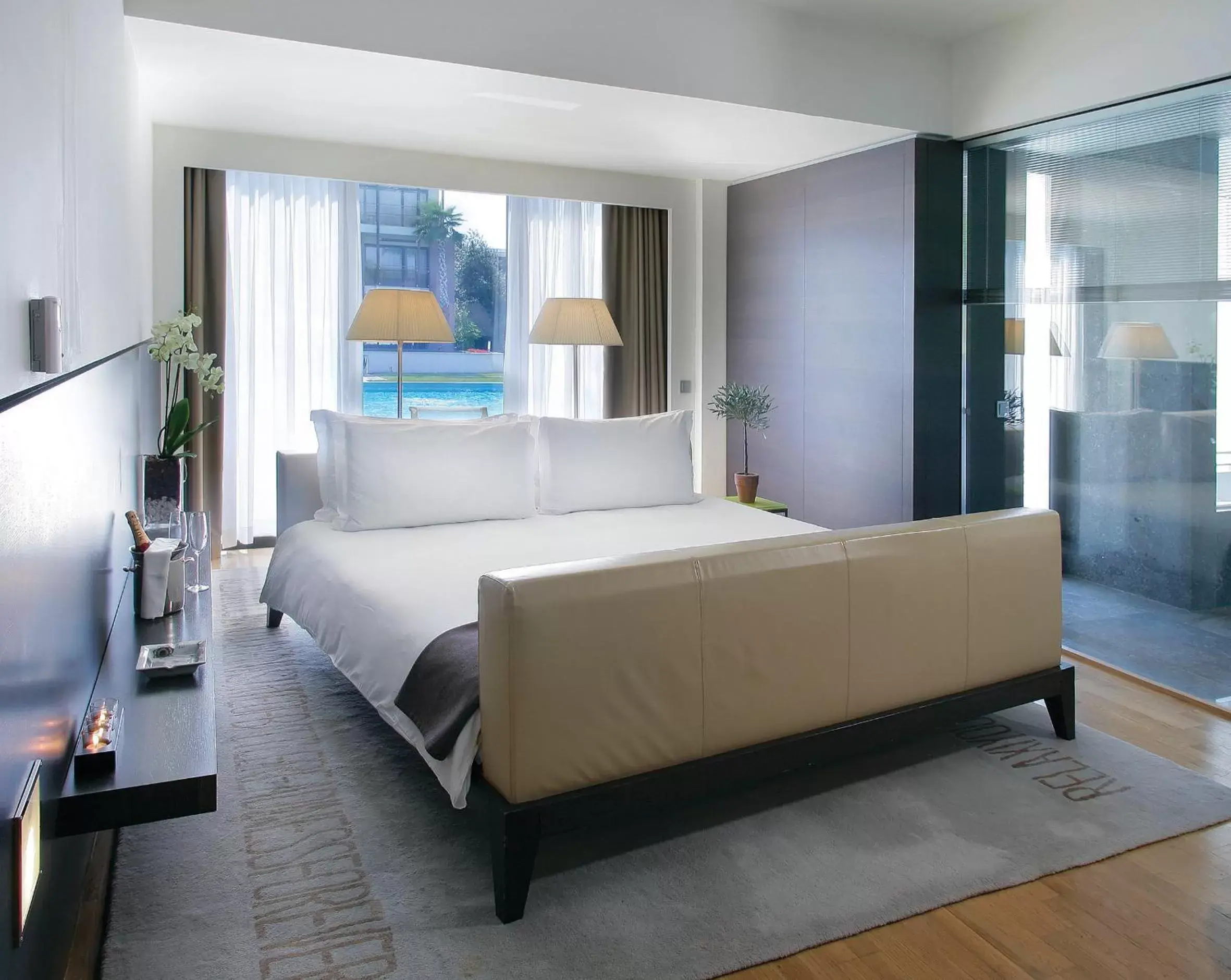 Bedroom, Bed in Hotel Nikopolis