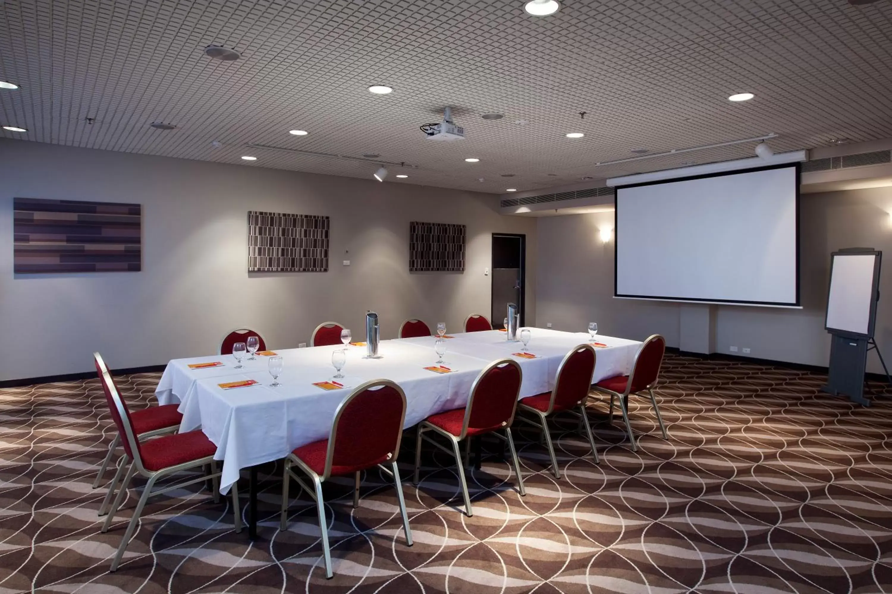 Business facilities in ibis Perth