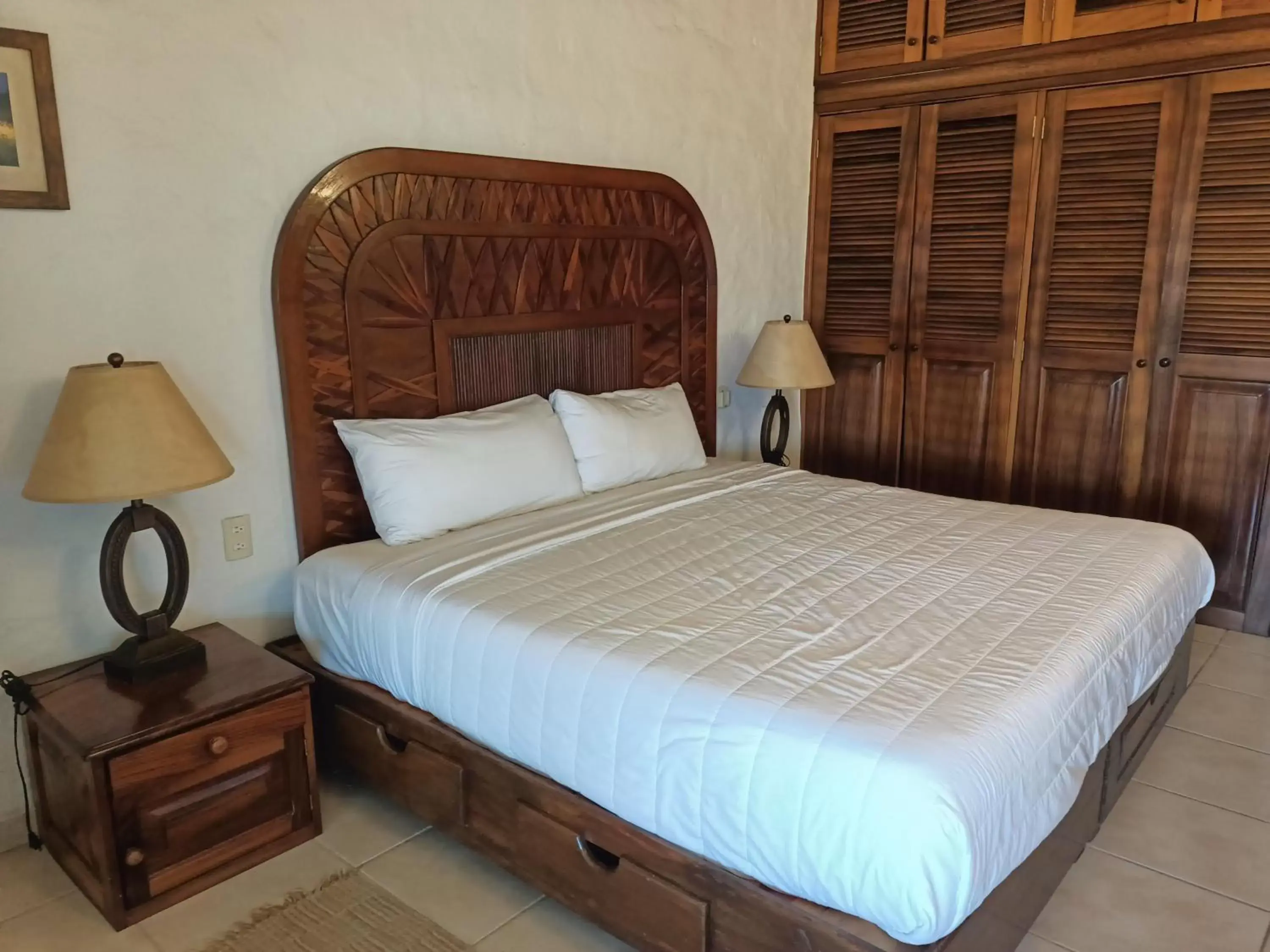 Bed in hotel plaza tucanes