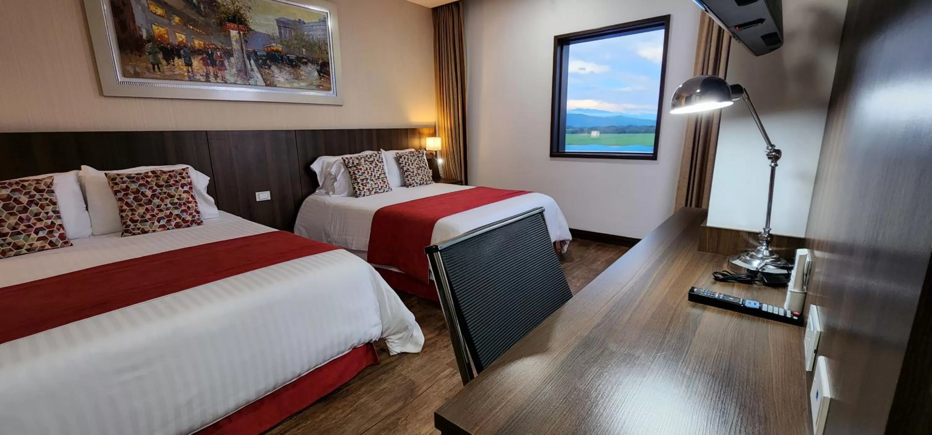 Bed in Hotel Real Elim International