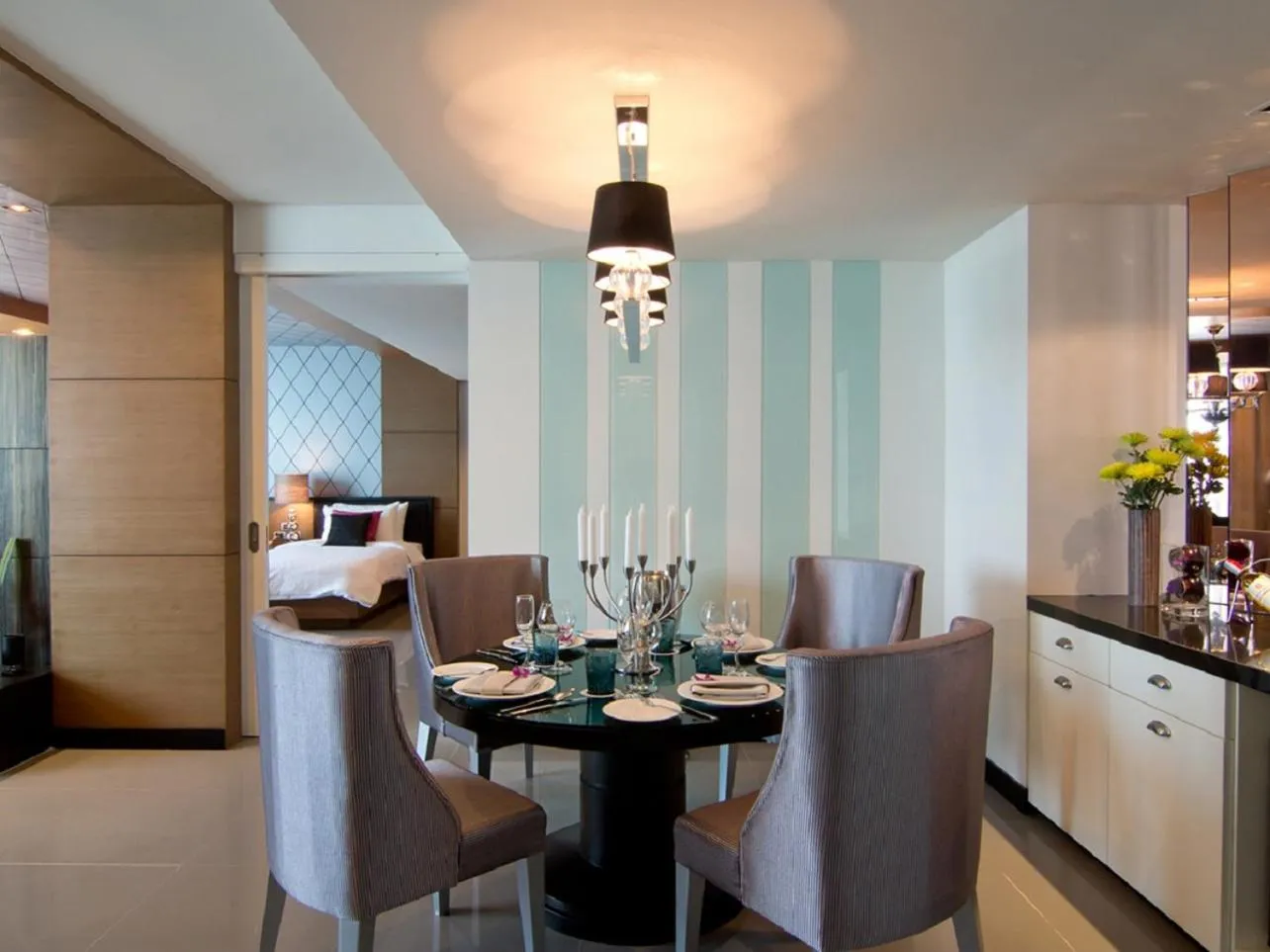 Dining area in Way Hotel Pattaya