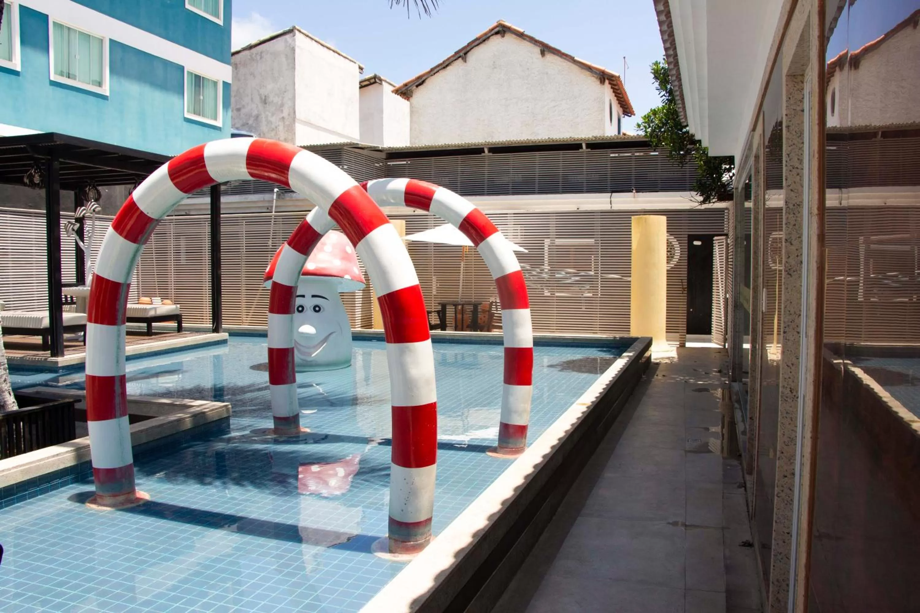 Swimming pool in Pousada SUN Victory