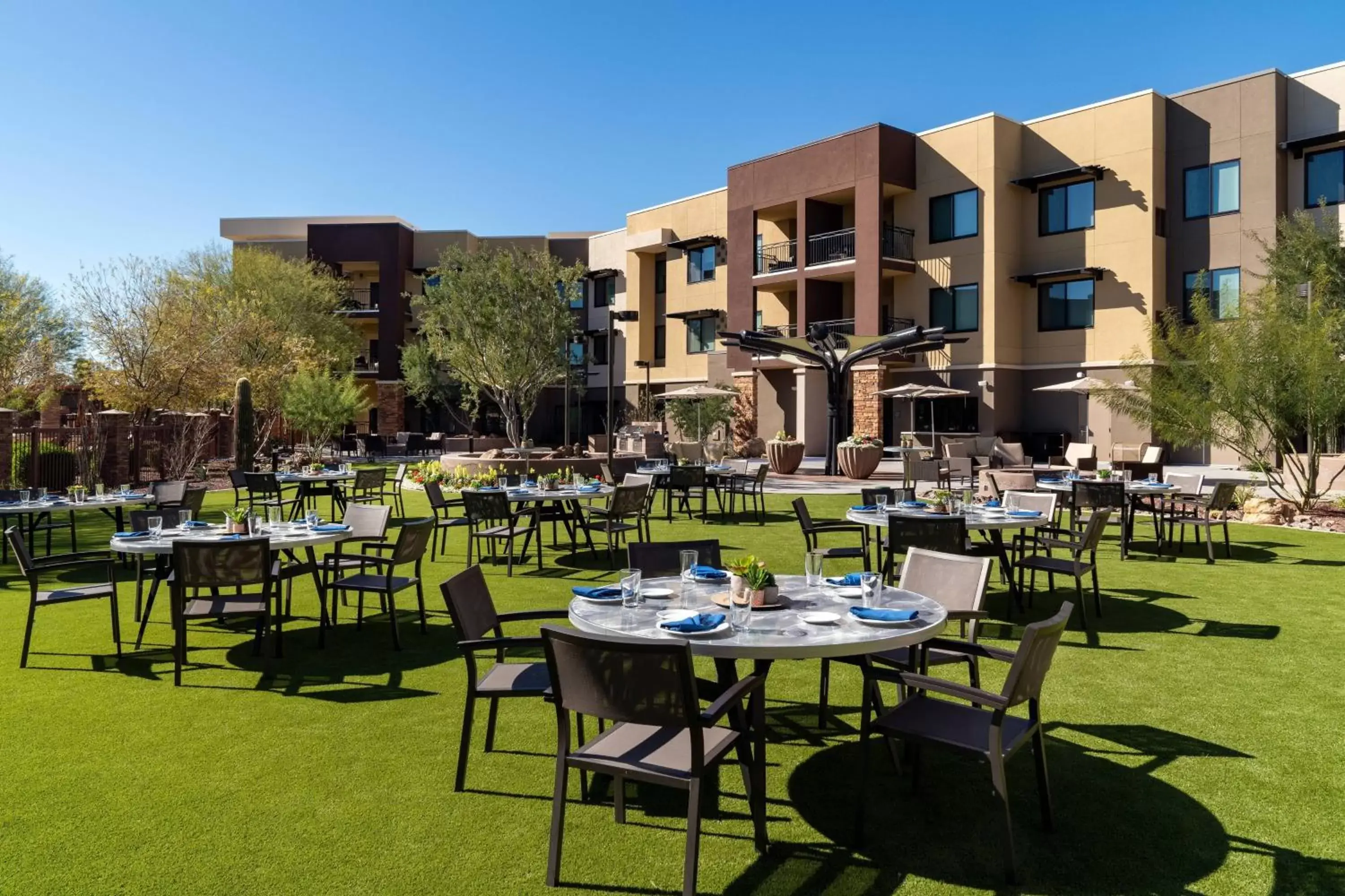 Meeting/conference room, Restaurant/Places to Eat in Residence Inn by Marriott Scottsdale Salt River