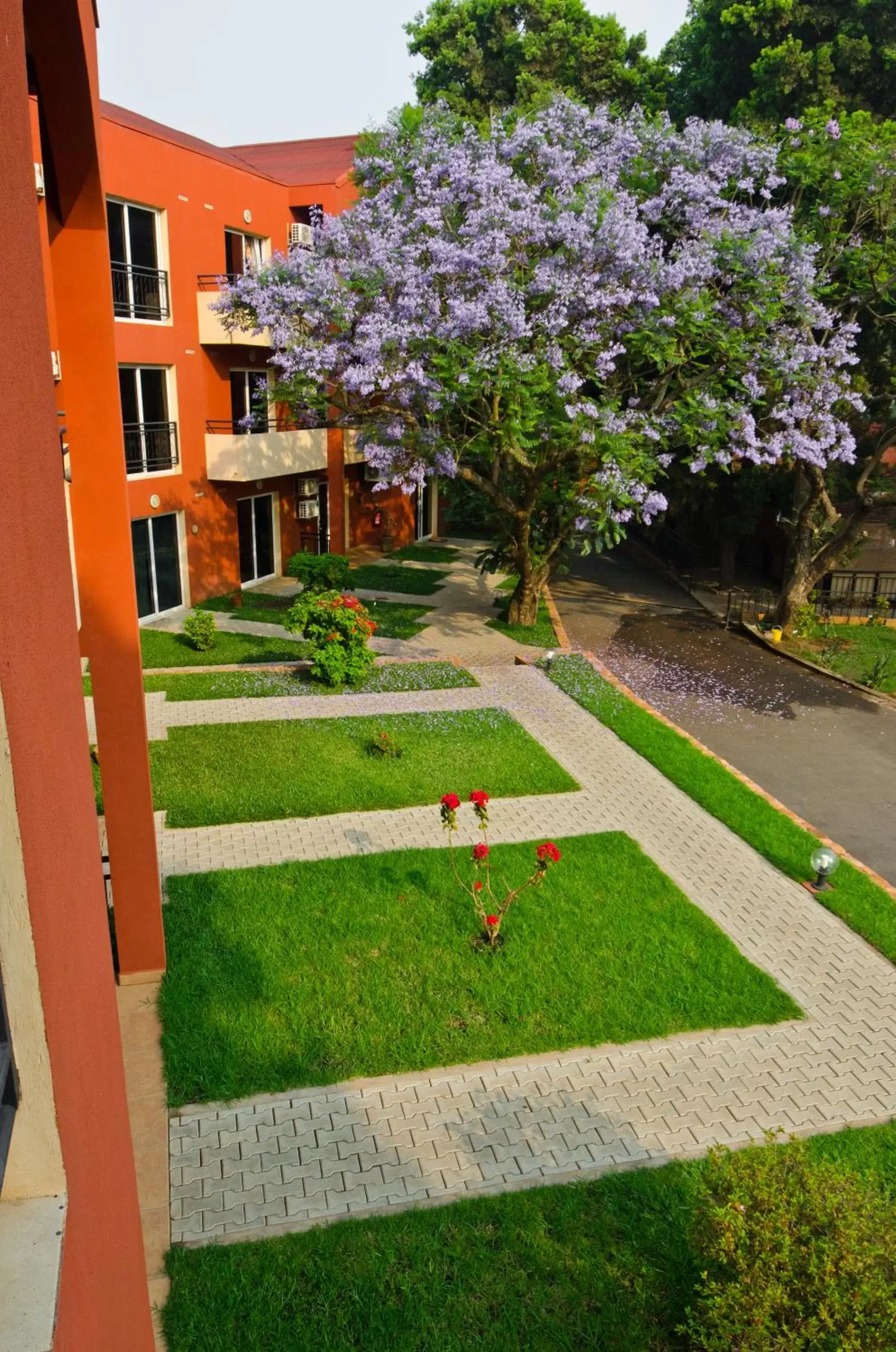 Facade/entrance, Garden in Relais des Plateaux & Spa– Ivato International Airport