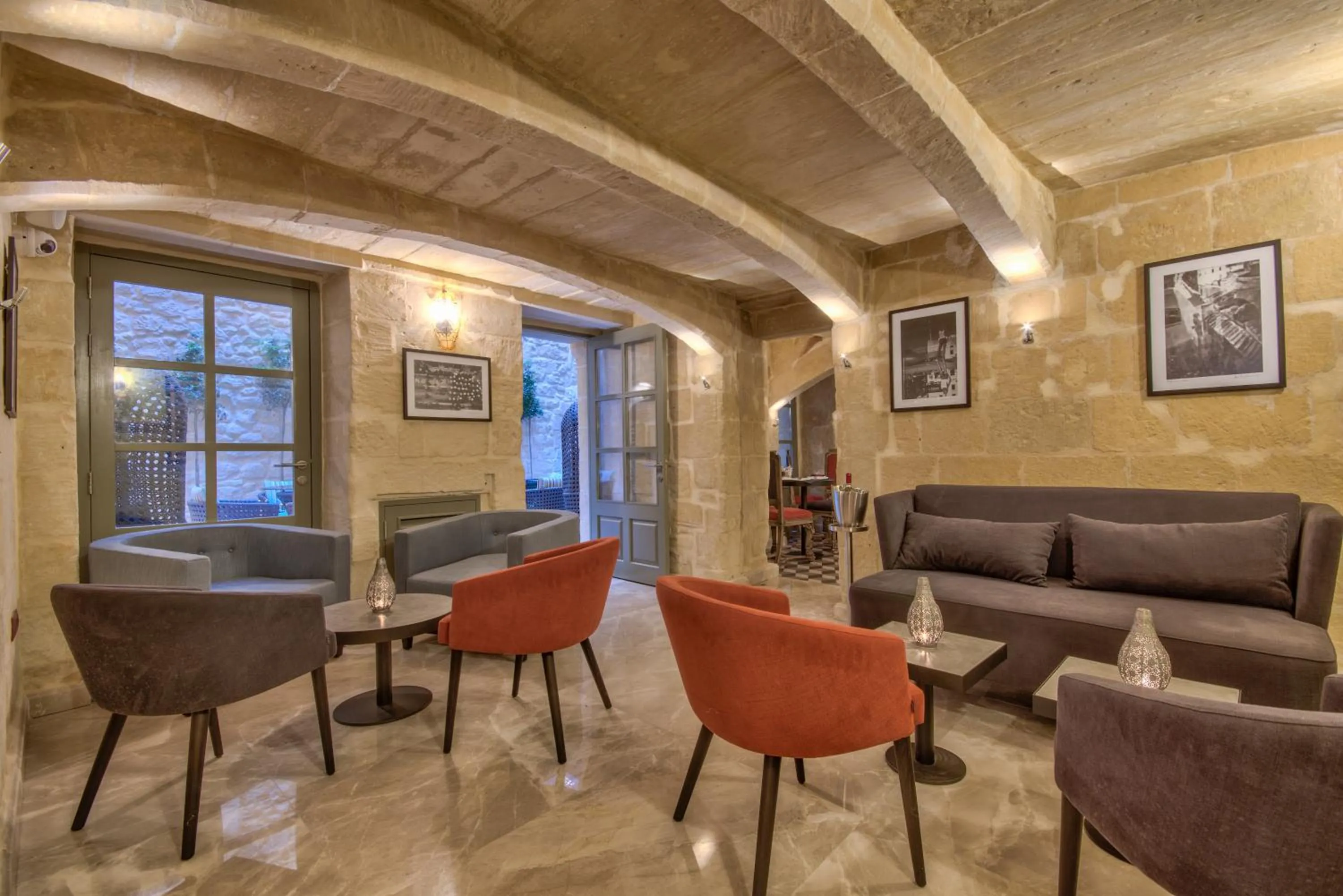 Lobby or reception in Palazzo Consiglia - IK Collection